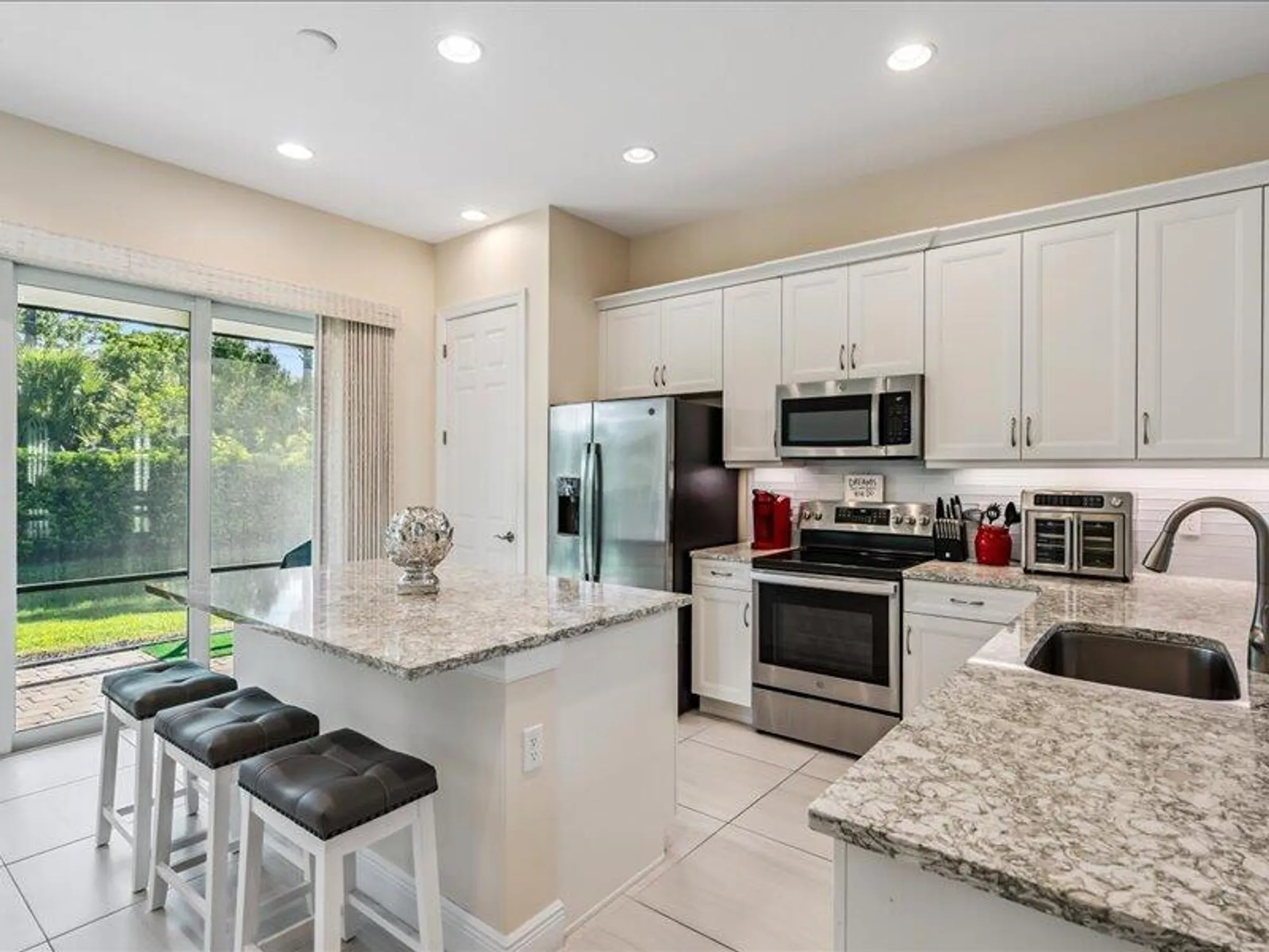 Property Slideshow image 16 of 48 | 11359 sw visconti way, Port Saint Lucie, FL, 34986