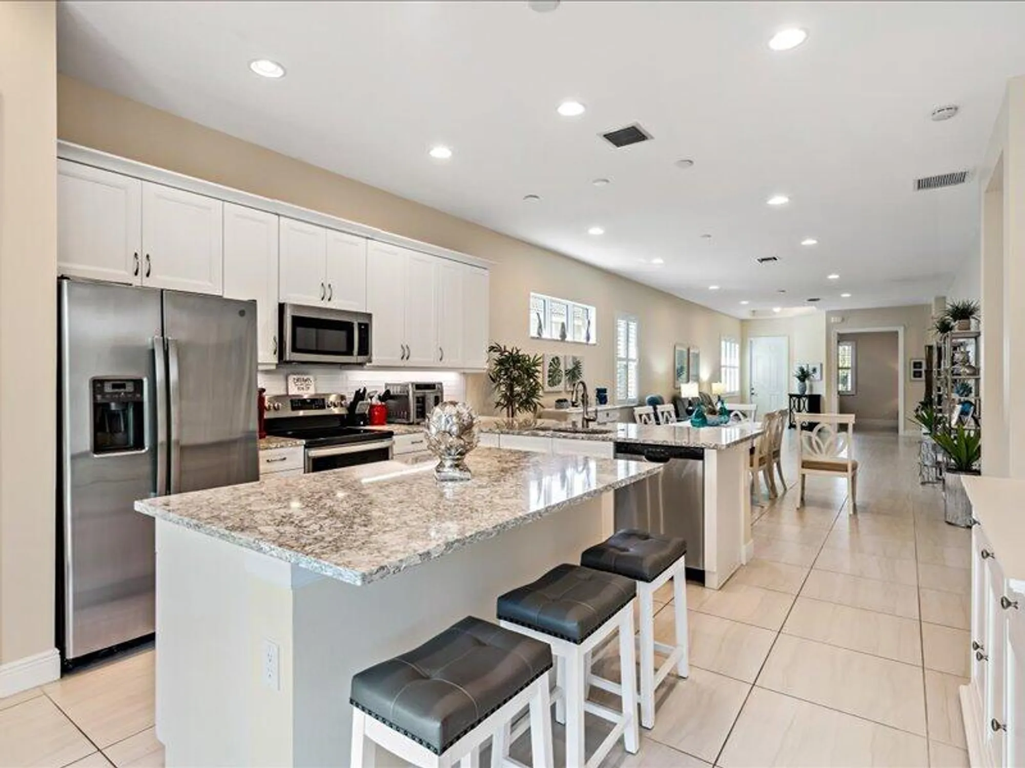 Property Slideshow image 15 of 48 | 11359 sw visconti way, Port Saint Lucie, FL, 34986