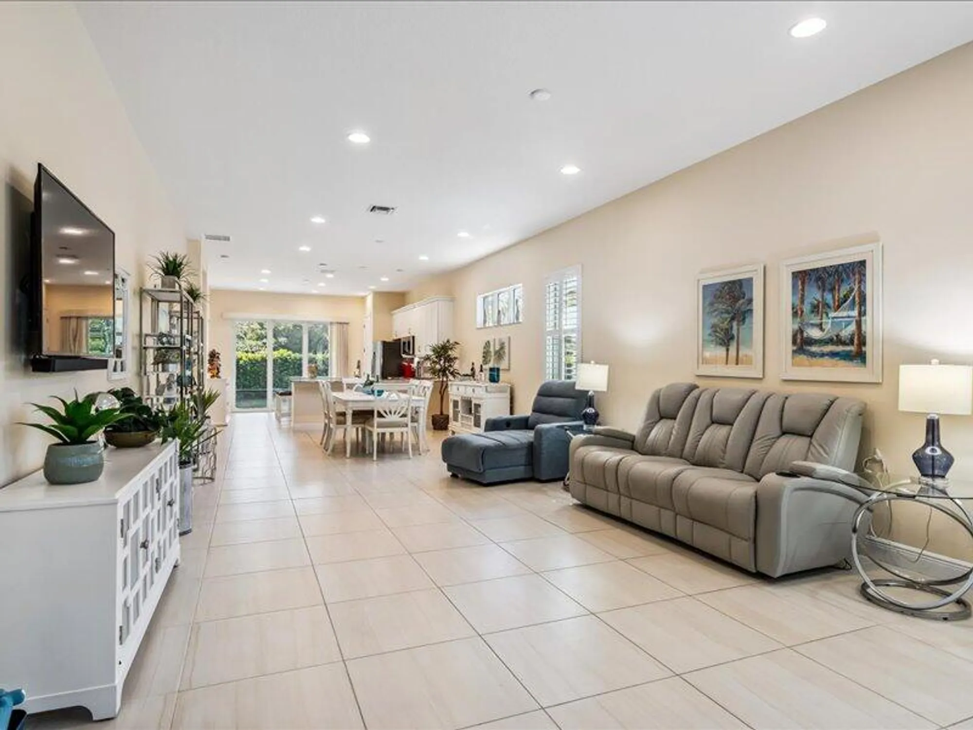 Property Slideshow image 10 of 48 | 11359 sw visconti way, Port Saint Lucie, FL, 34986