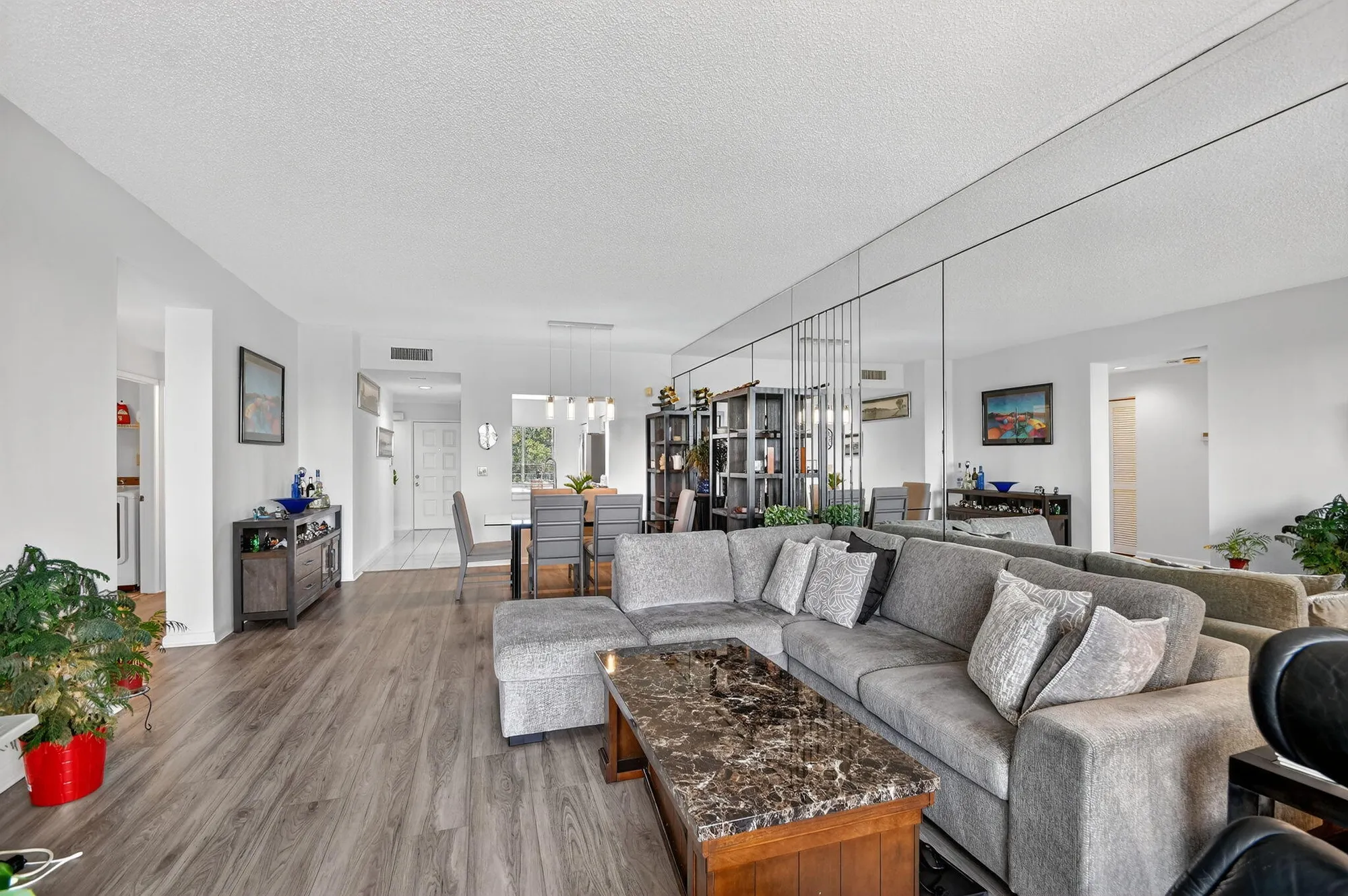 Property Slideshow image 17 of 104 | 6193 pointe regal cir 402, Delray Beach, FL, 33484