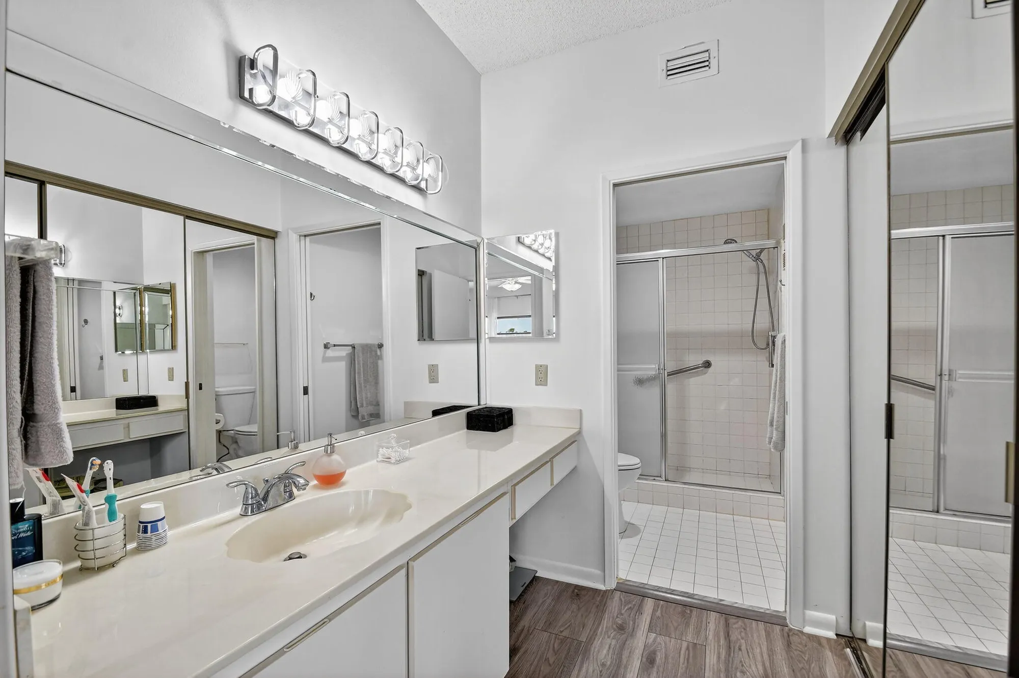 Property Slideshow image 25 of 104 | 6193 pointe regal cir 402, Delray Beach, FL, 33484