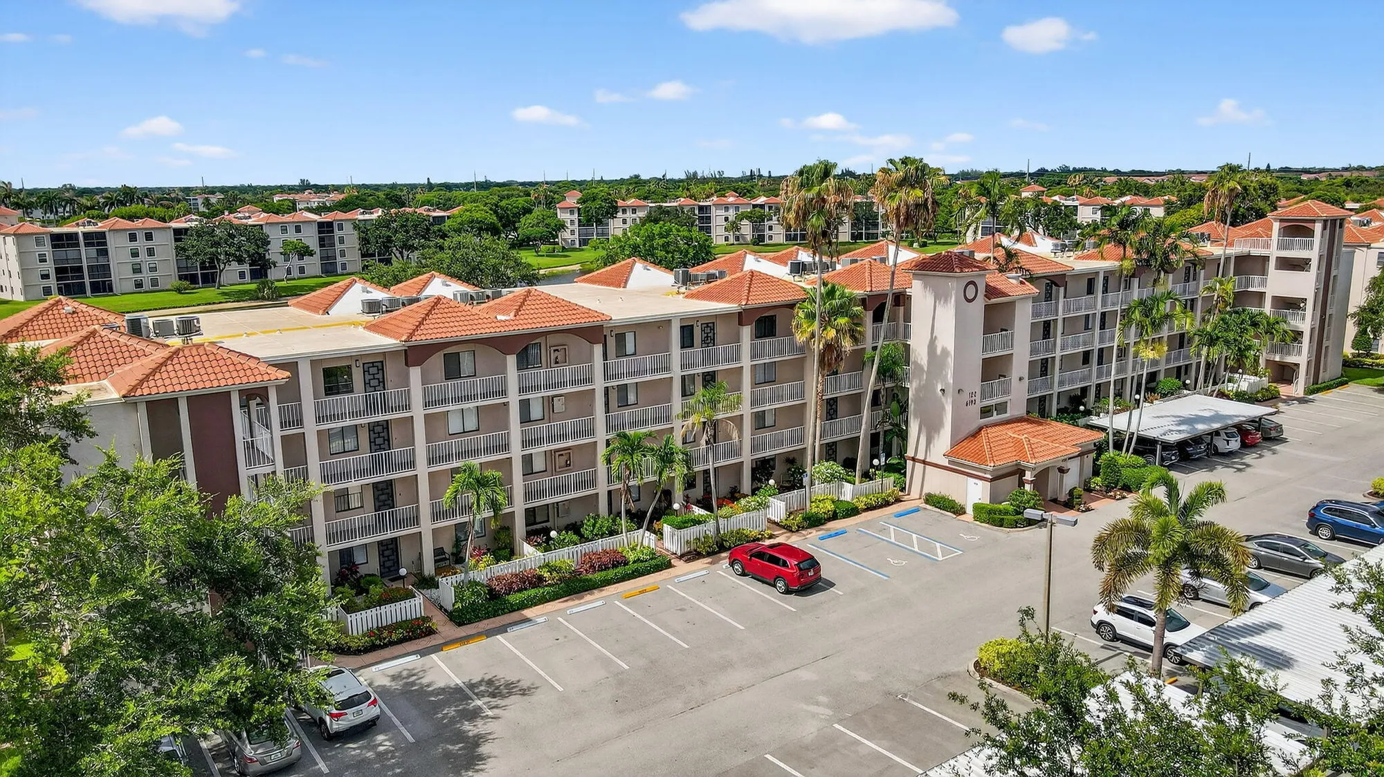 Property Slideshow image 34 of 104 | 6193 pointe regal cir 402, Delray Beach, FL, 33484