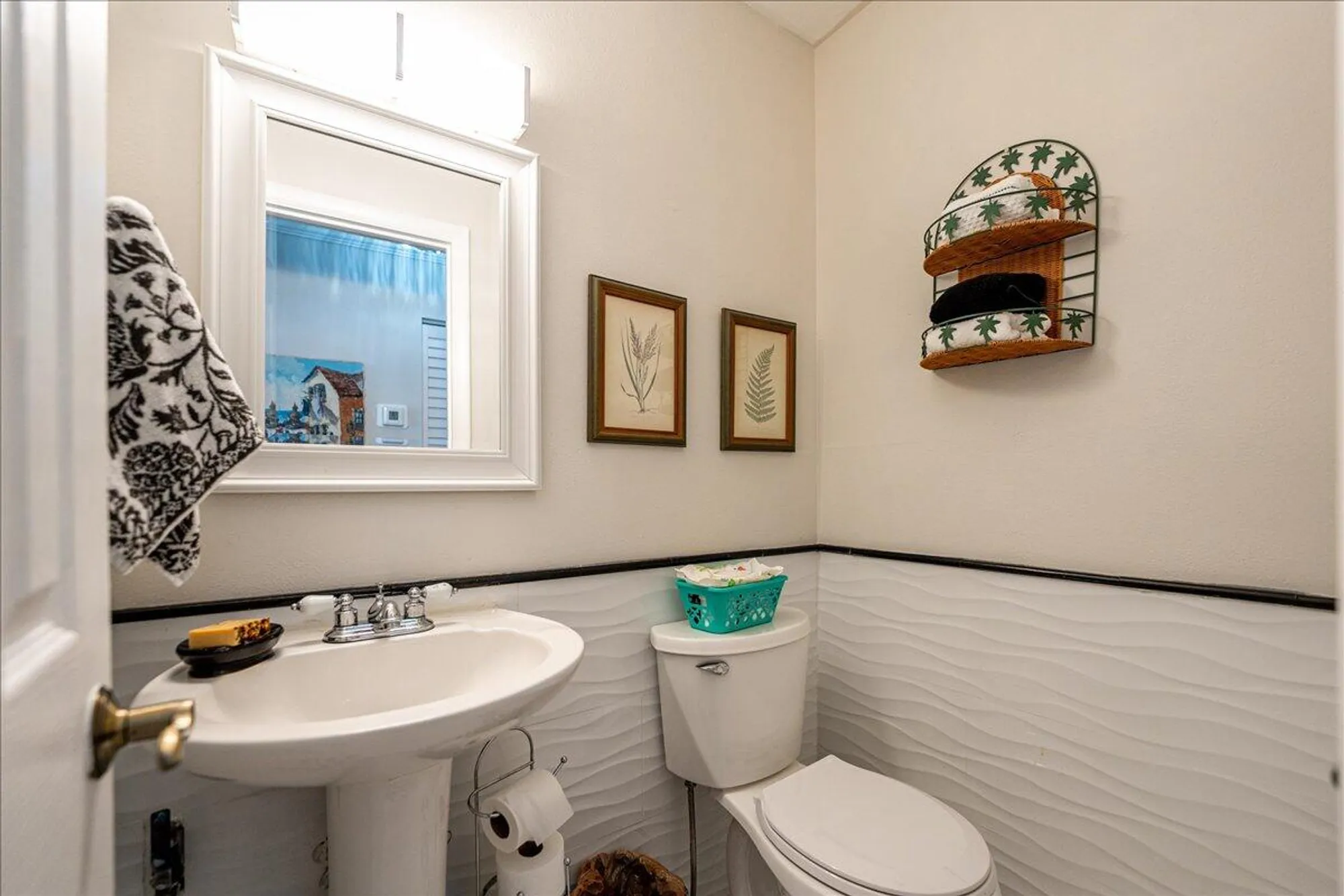 Property Slideshow image 11 of 19 | 2929 se ocean blvd 114-7, Stuart, FL, 34996