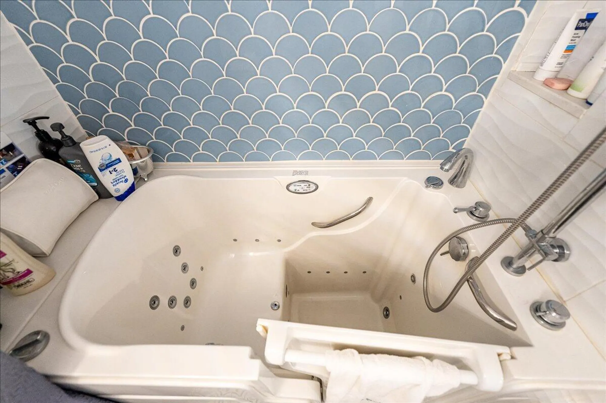 Property Slideshow image 16 of 19 | 2929 se ocean blvd 114-7, Stuart, FL, 34996