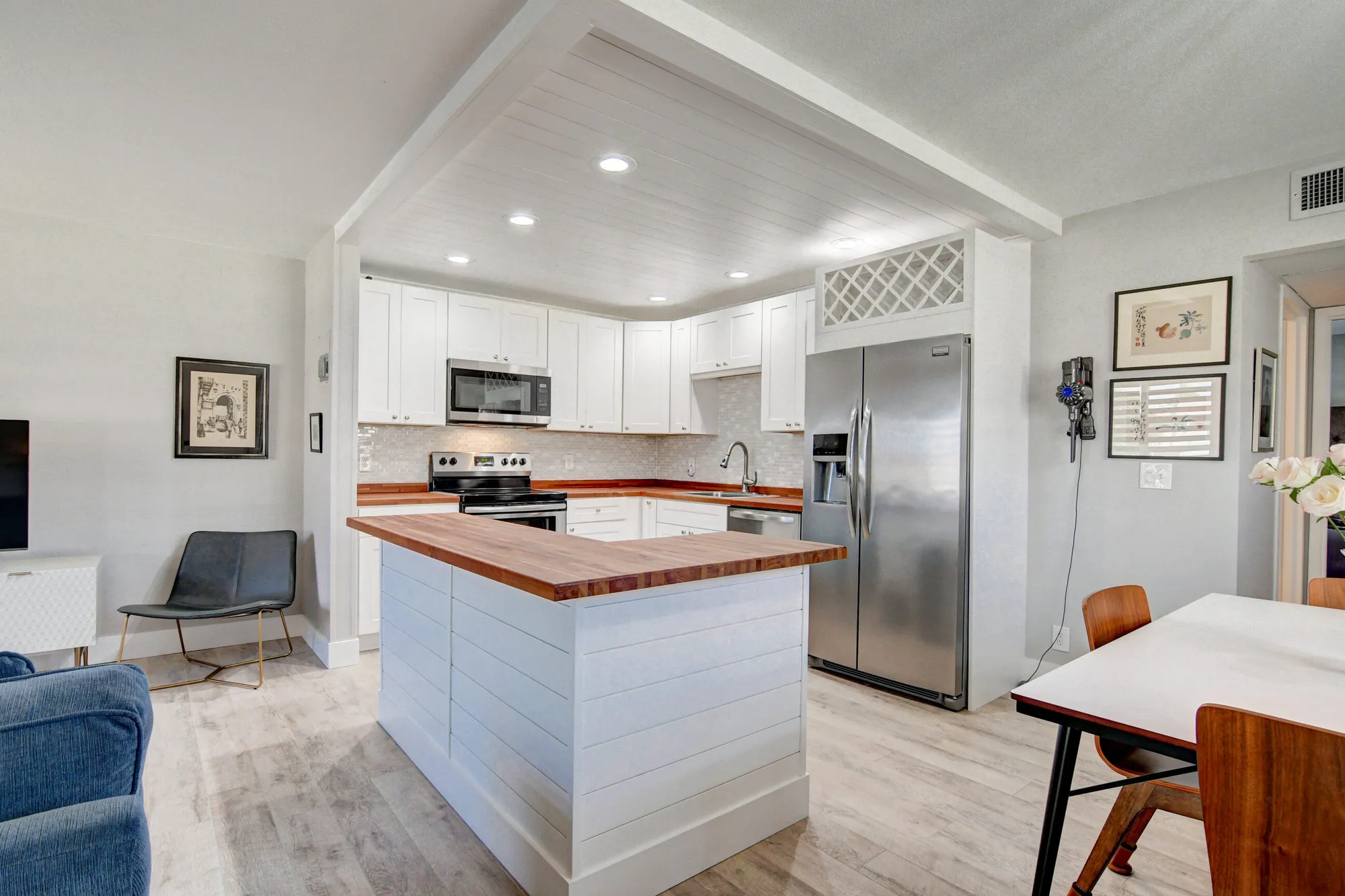 Property Slideshow image 1 of 49 | 78 saxony b, Delray Beach, FL, 33446