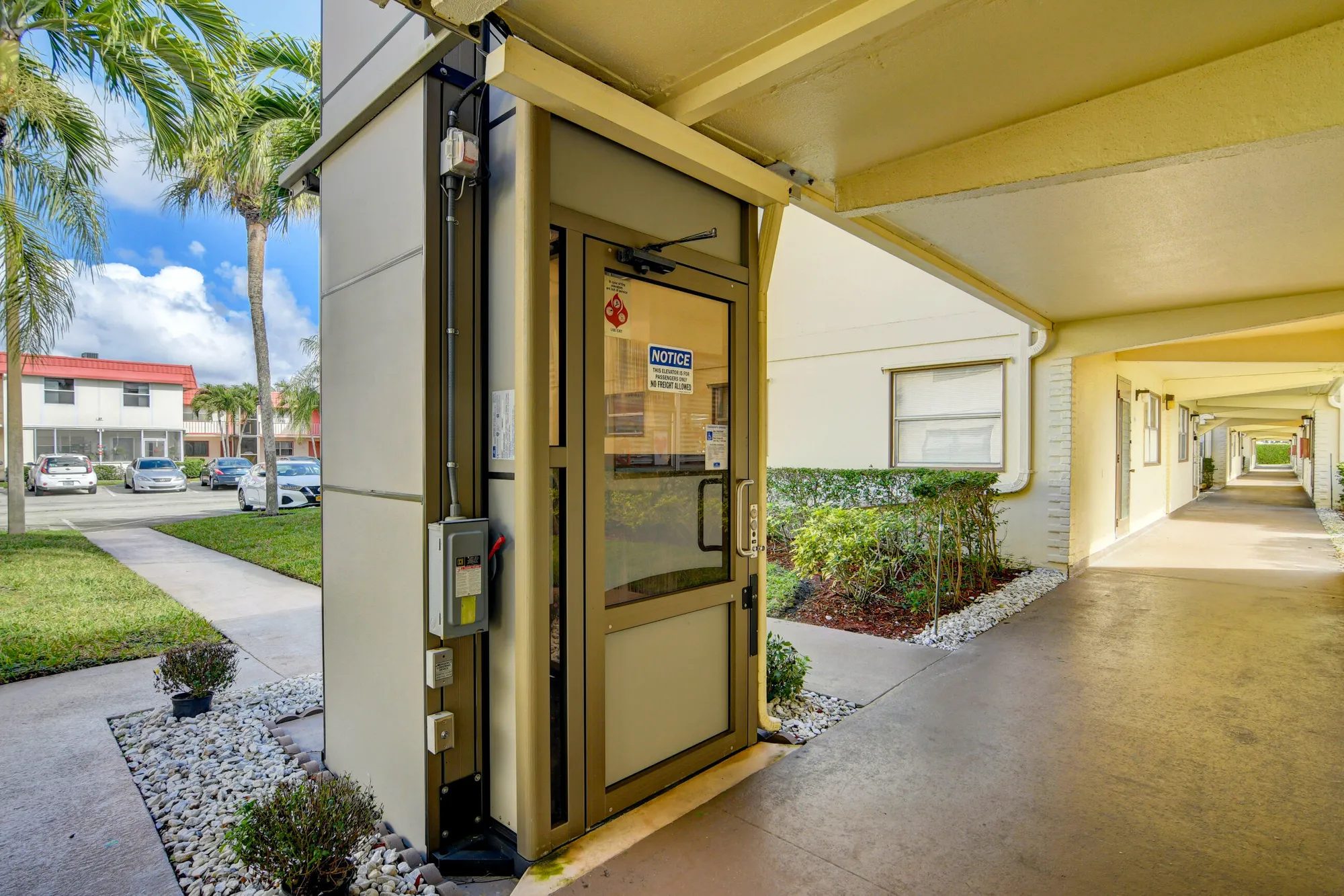 Property Slideshow image 30 of 49 | 78 saxony b, Delray Beach, FL, 33446