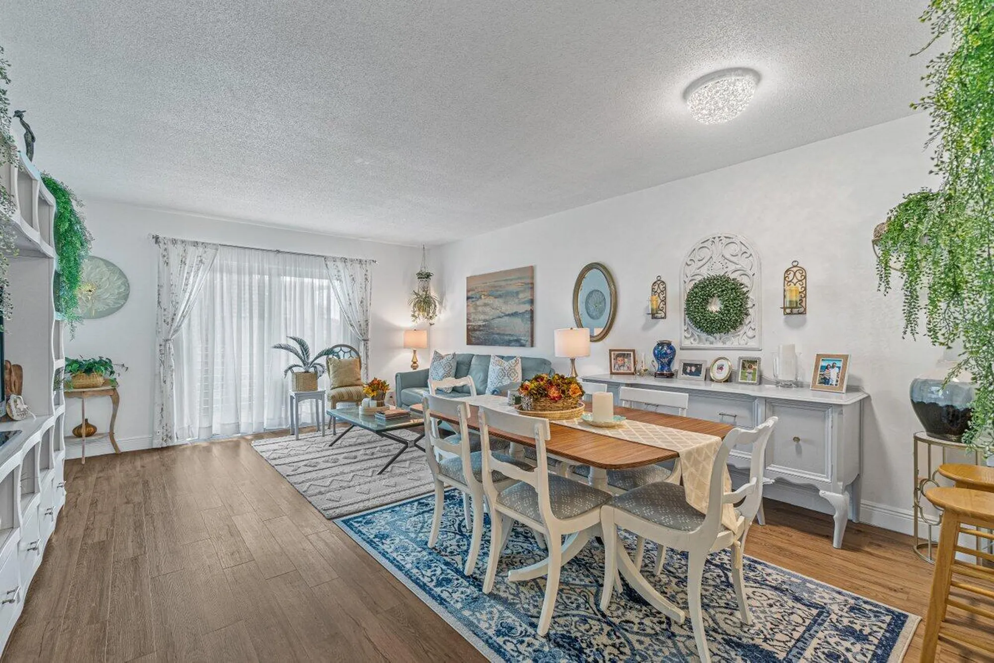 Property Slideshow image 7 of 27 | 2855 garden dr 211, Lake Worth, FL, 33461