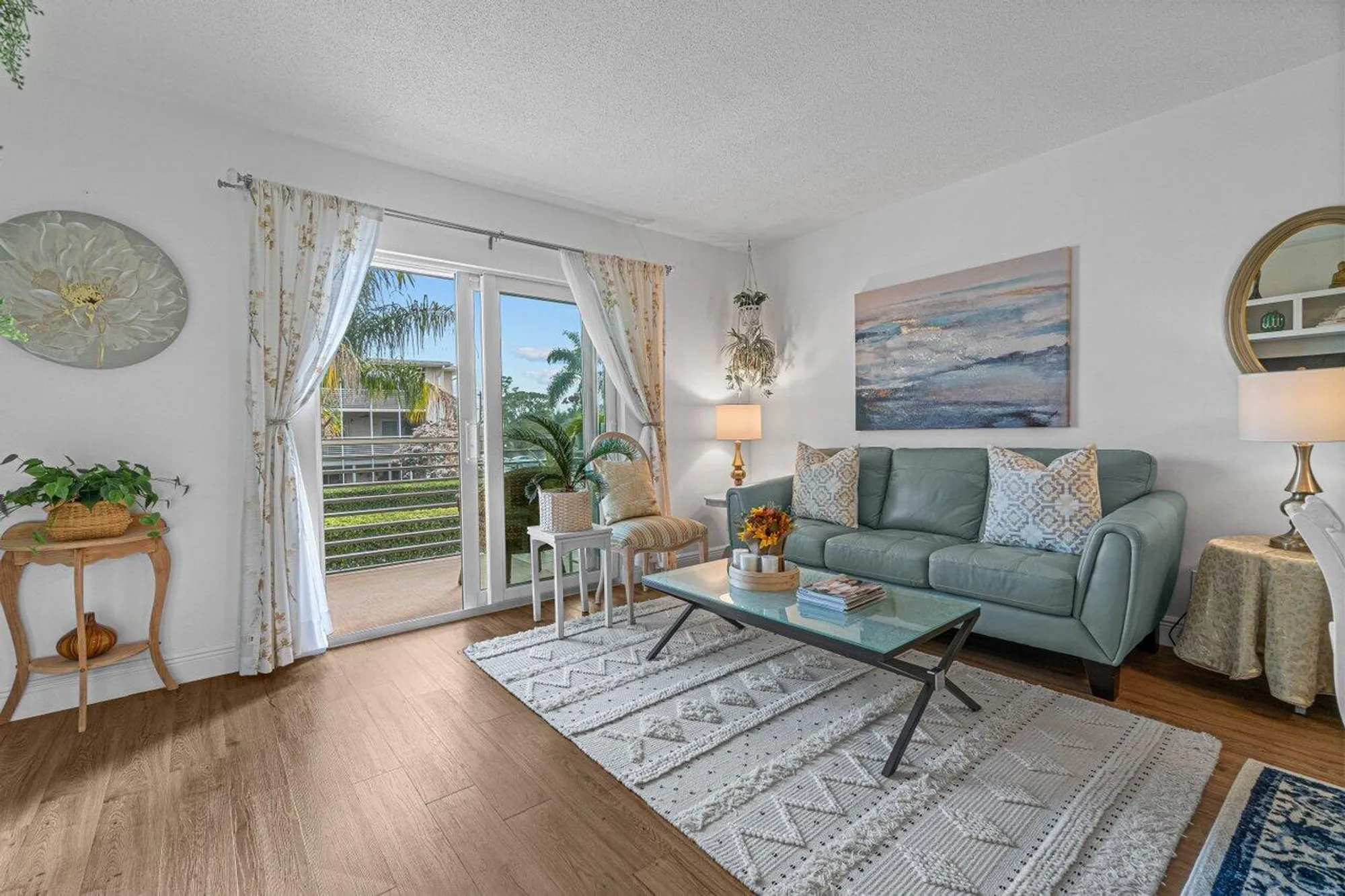 Property Slideshow image 10 of 27 | 2855 garden dr 211, Lake Worth, FL, 33461