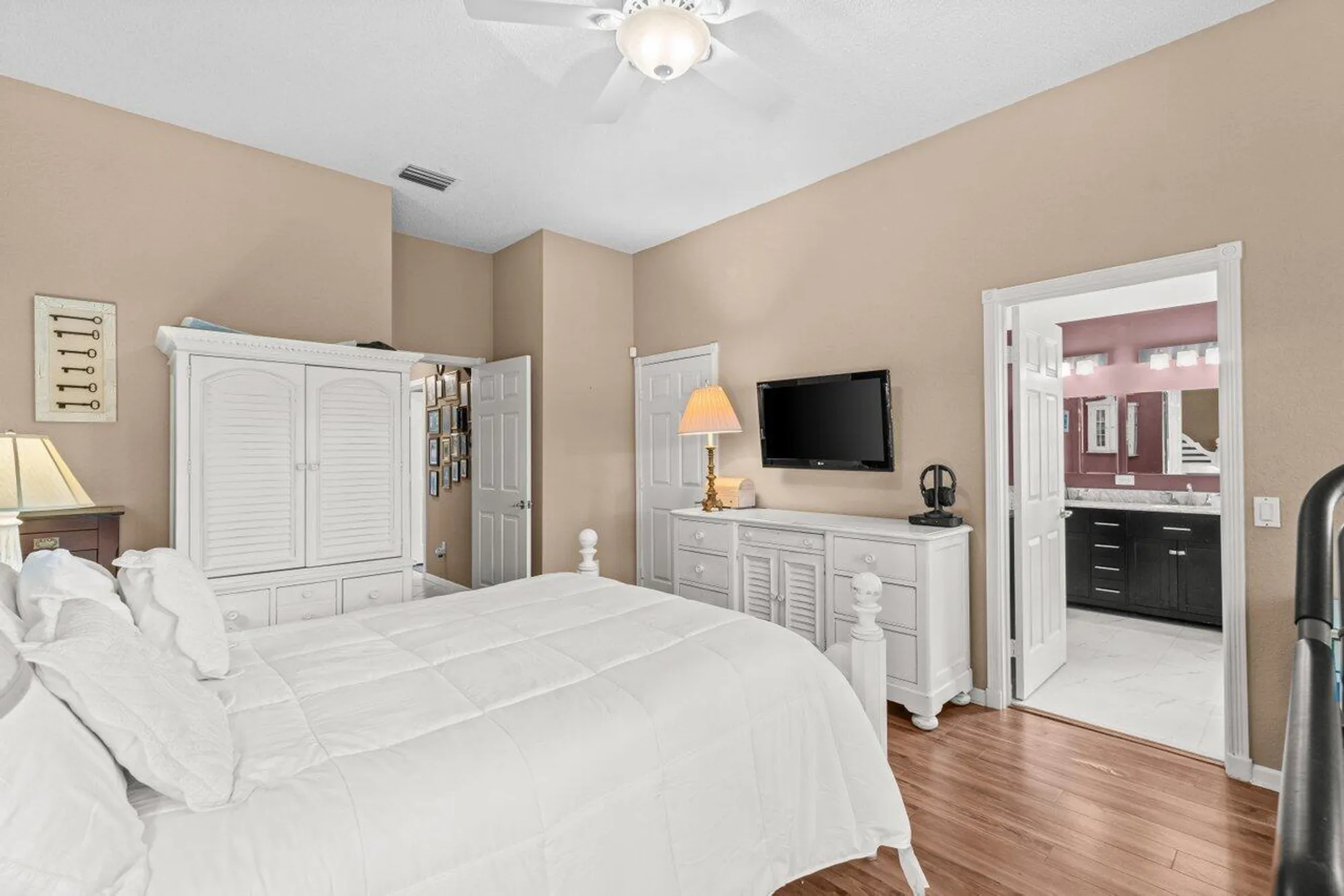 Property Slideshow image 21 of 63 | 7901 sonora st, Boynton Beach, FL, 33437