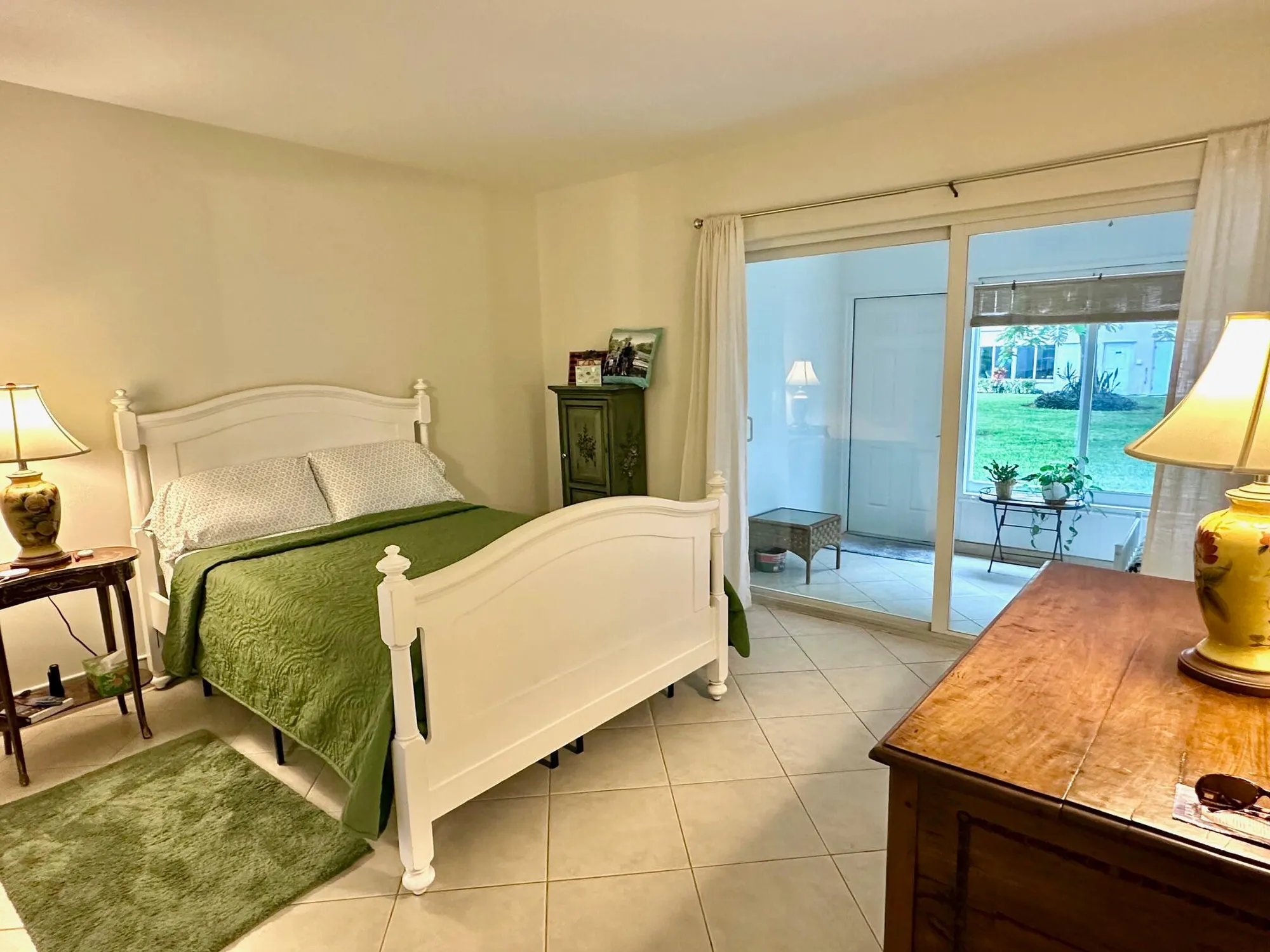 Property Slideshow image 12 of 17 | 310 north blvd 1c, Boynton Beach, FL, 33435