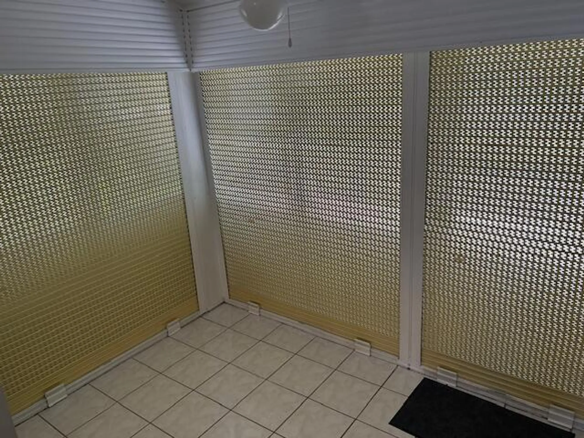 Property Slideshow image 21 of 35 | 2805 crosley dr b, West Palm Beach, FL, 33415