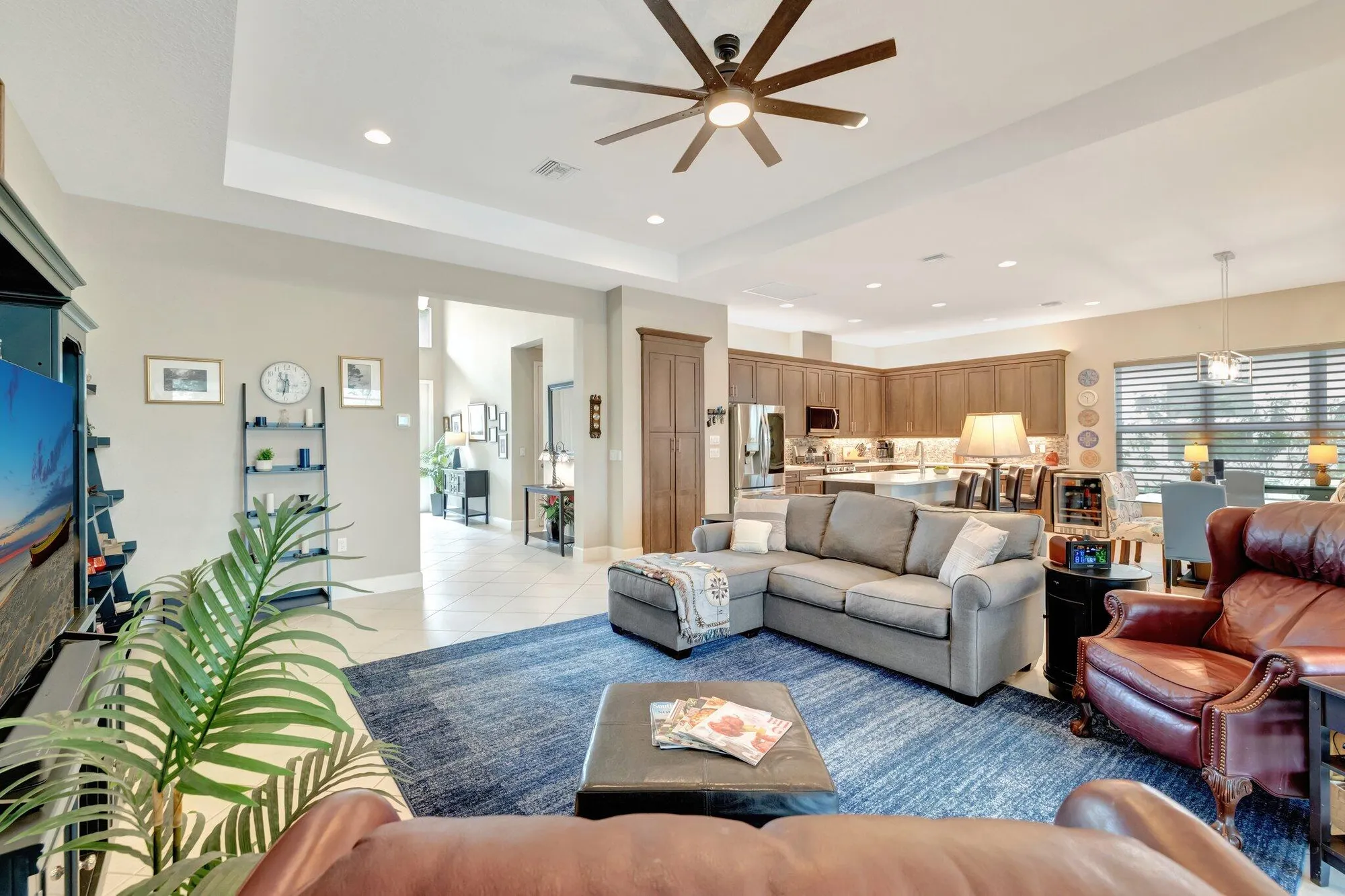 Property Slideshow image 16 of 89 | 11699 sw coronado springs dr, Port Saint Lucie, FL, 34987