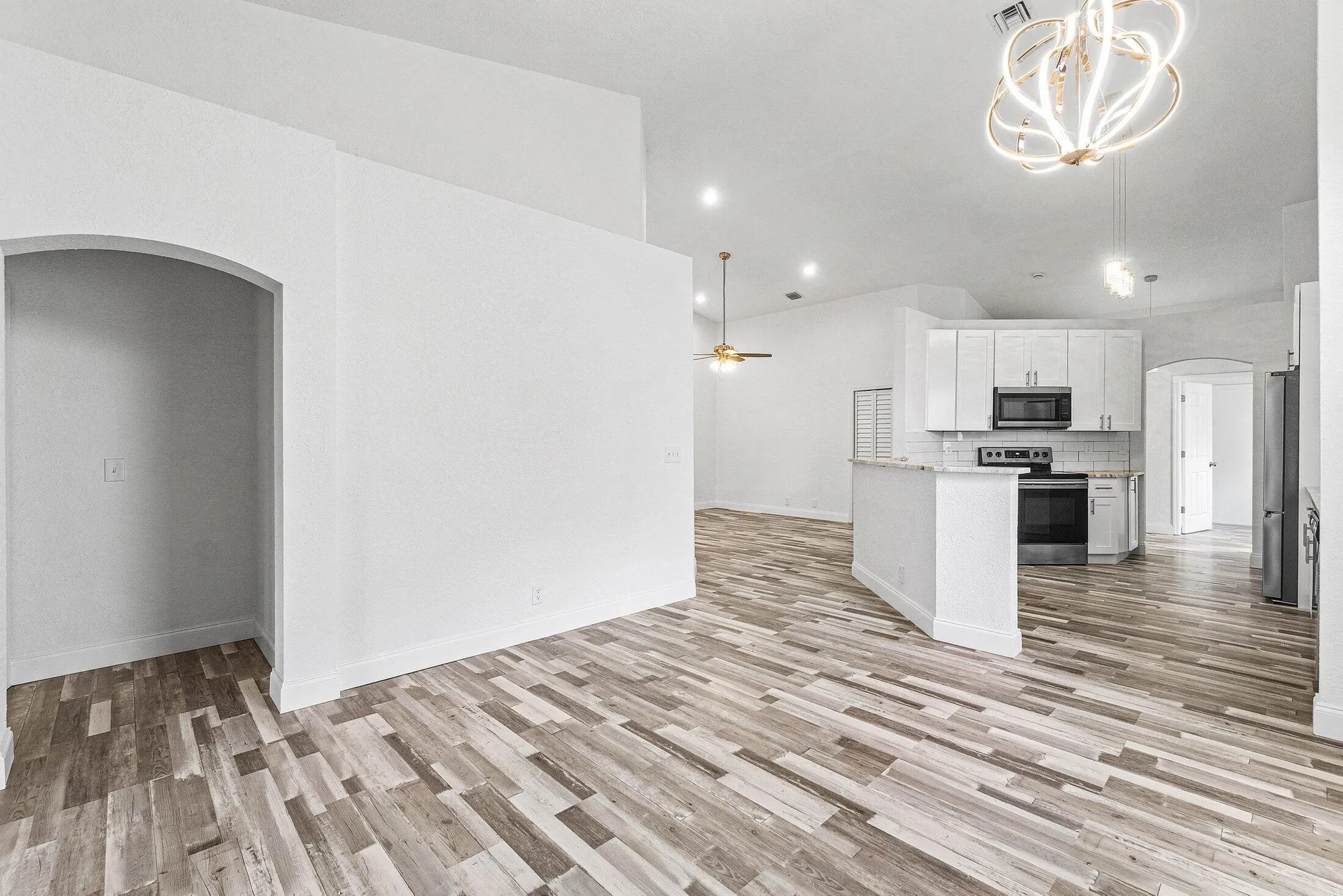 Property Slideshow image 12 of 41 | 15465 lake gardenia pl, Delray Beach, FL, 33484