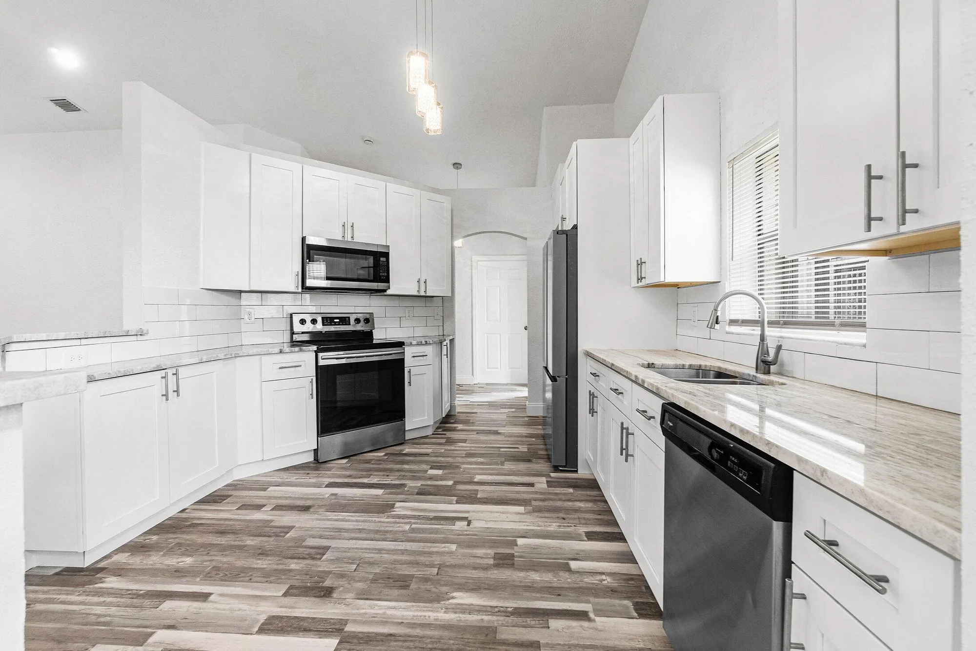 Property Slideshow image 14 of 41 | 15465 lake gardenia pl, Delray Beach, FL, 33484