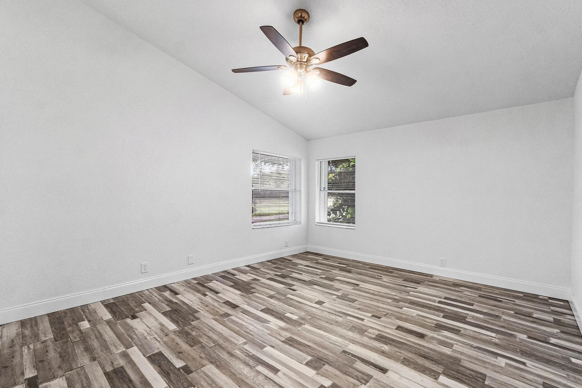 Property Slideshow image 22 of 41 | 15465 lake gardenia pl, Delray Beach, FL, 33484