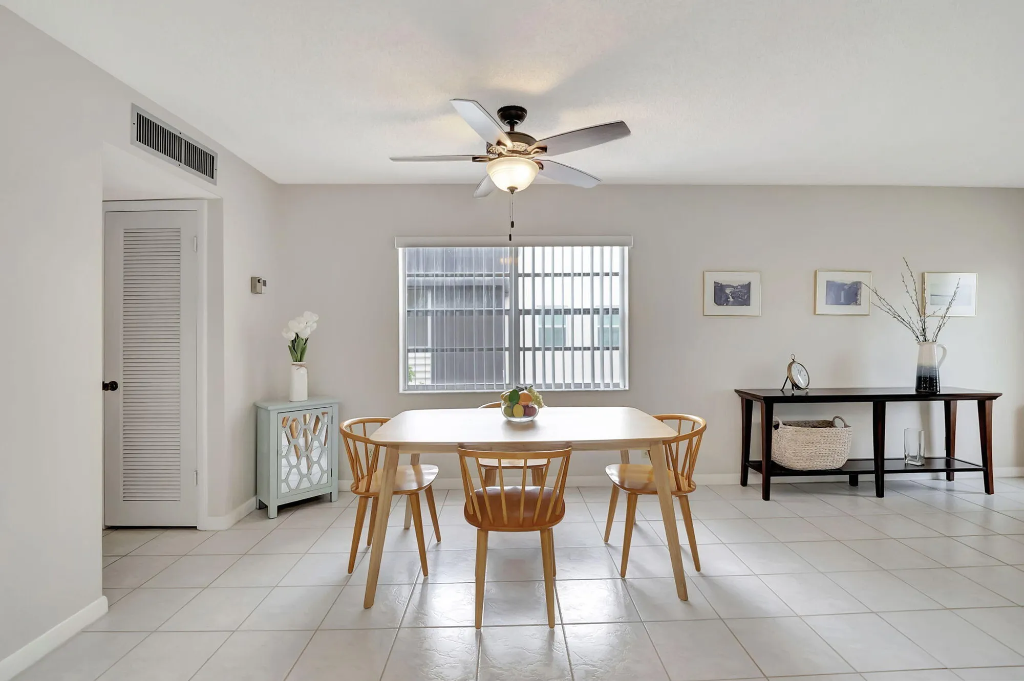 Property Slideshow image 5 of 56 | 479 burgundy j, Delray Beach, FL, 33484
