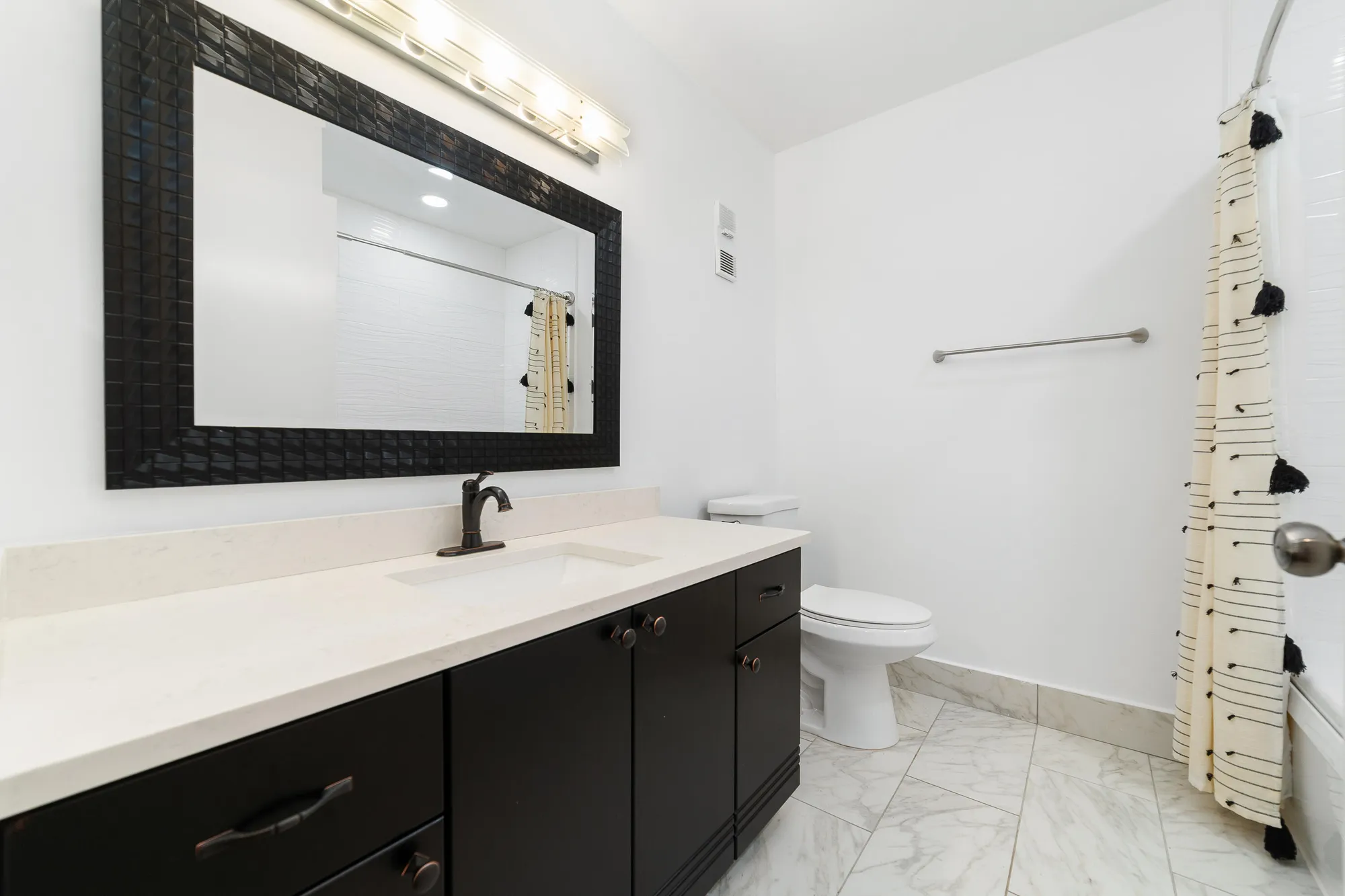 Property Slideshow image 15 of 28 | 9904 summerbrook ter c, Boynton Beach, FL, 33437