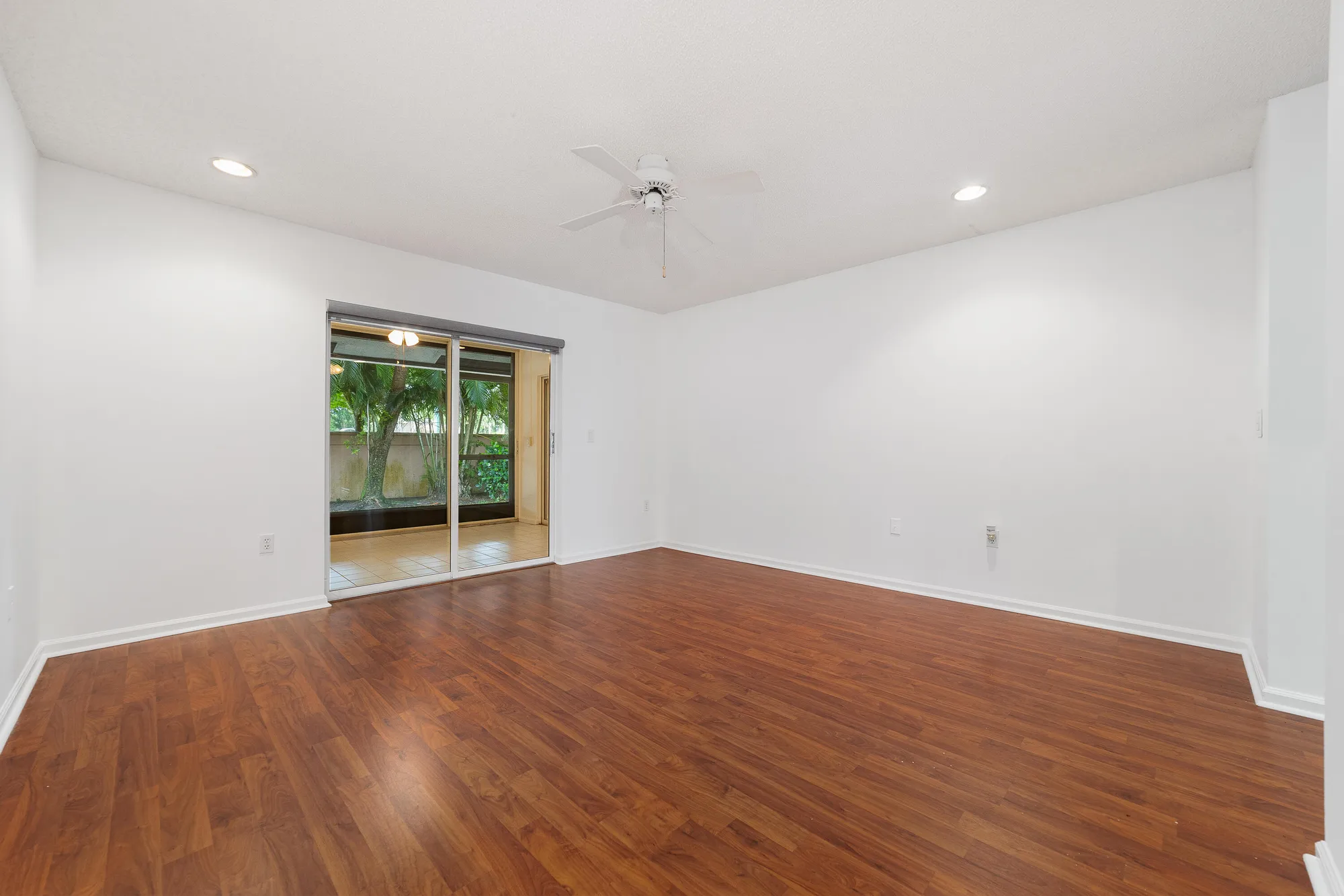 Property Slideshow image 17 of 28 | 9904 summerbrook ter c, Boynton Beach, FL, 33437