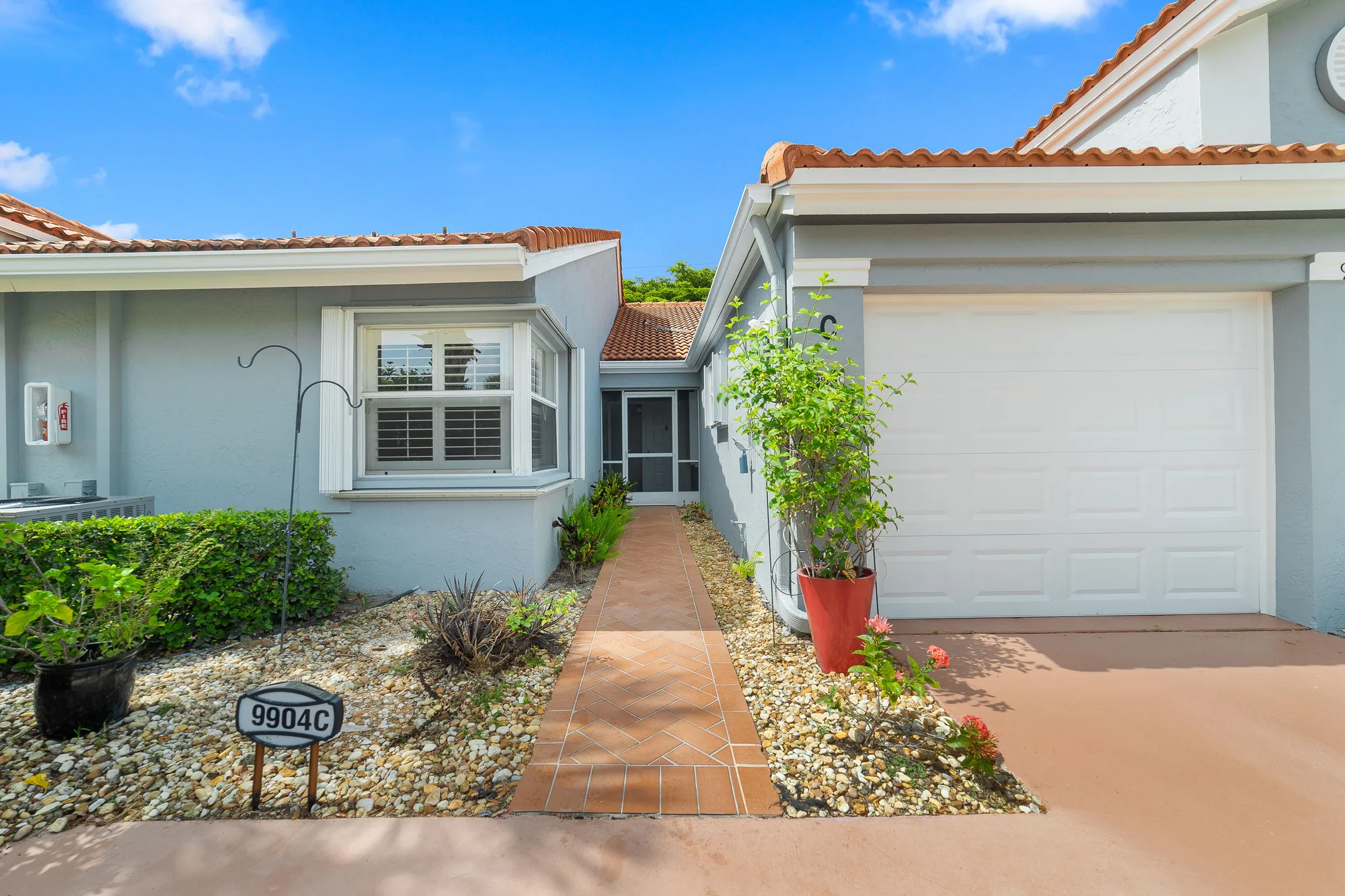 Property Slideshow image 2 of 28 | 9904 summerbrook ter c, Boynton Beach, FL, 33437