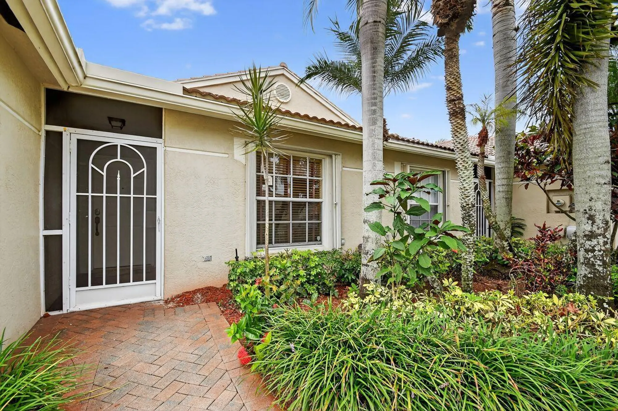 Property Slideshow image 2 of 45 | 9484 swansea ln, West Palm Beach, FL, 33411