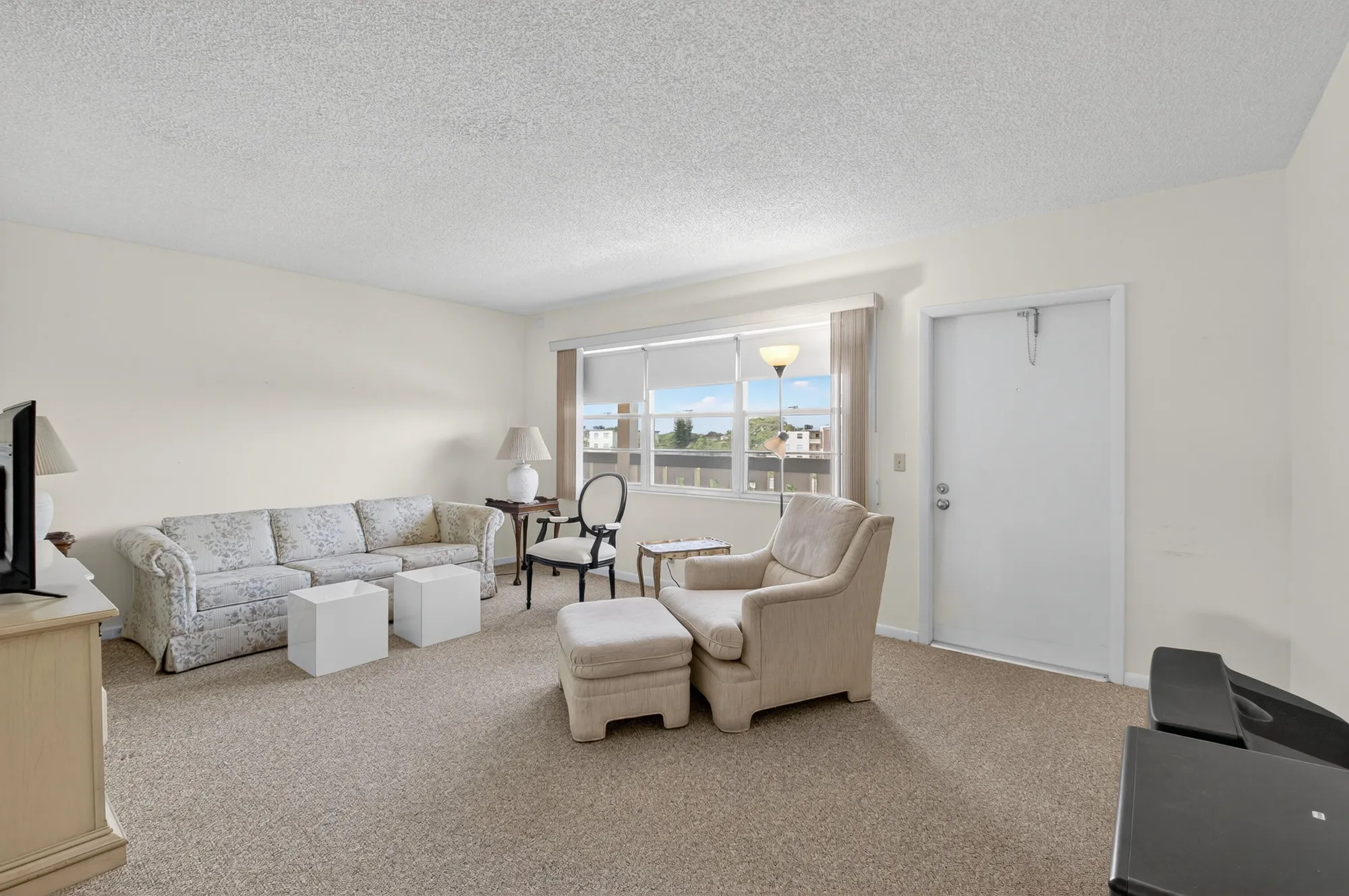 Property Slideshow image 10 of 85 | 4093 wolverton e unit e, Boca Raton, FL, 33434