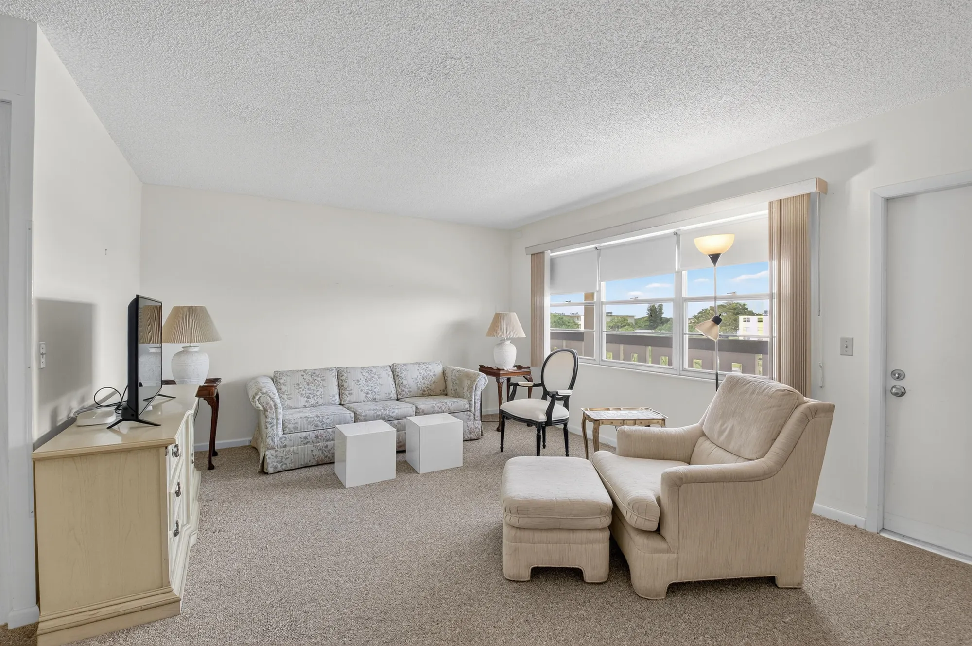 Property Slideshow image 11 of 85 | 4093 wolverton e unit e, Boca Raton, FL, 33434