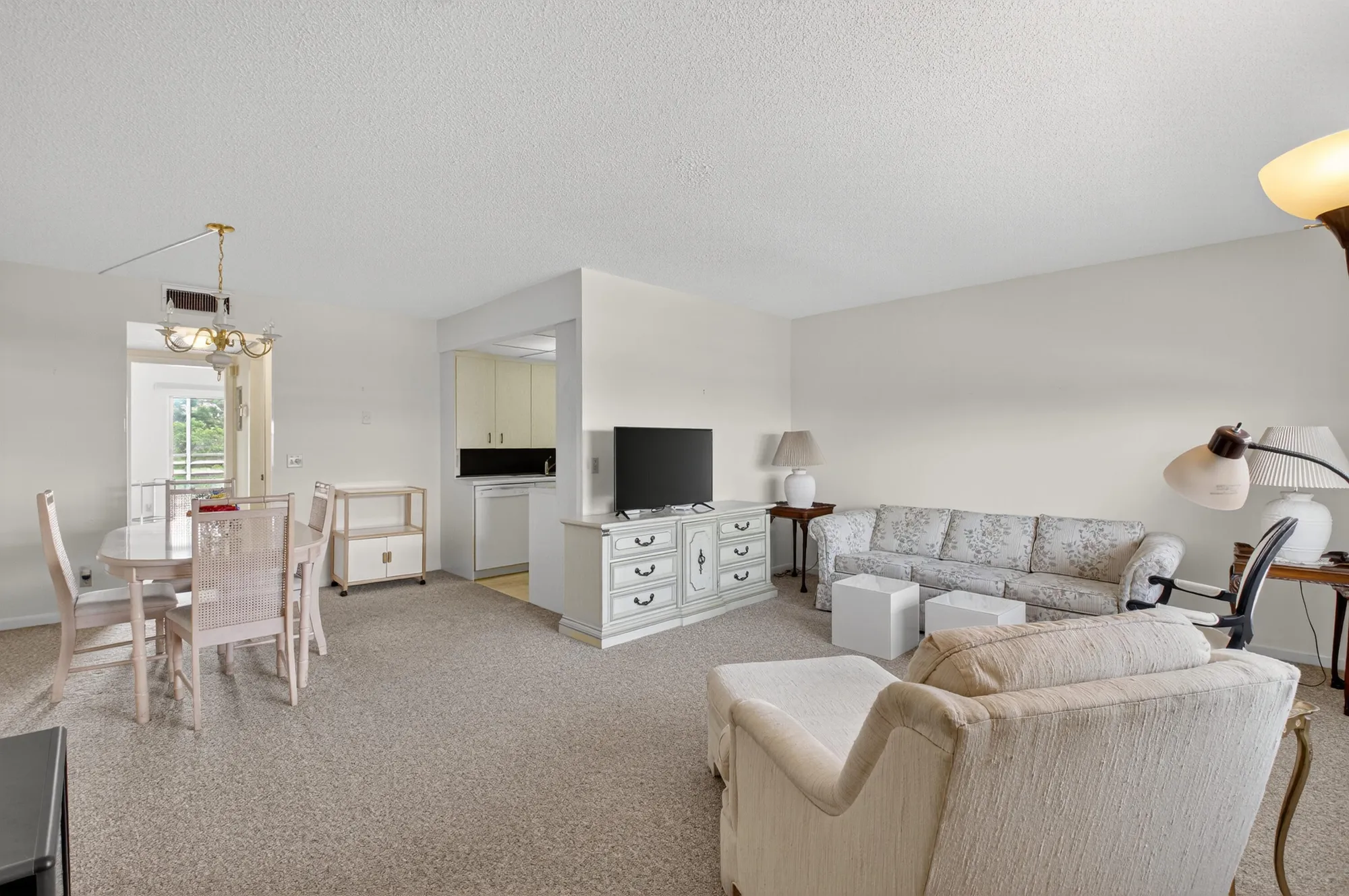 Property Slideshow image 12 of 85 | 4093 wolverton e unit e, Boca Raton, FL, 33434