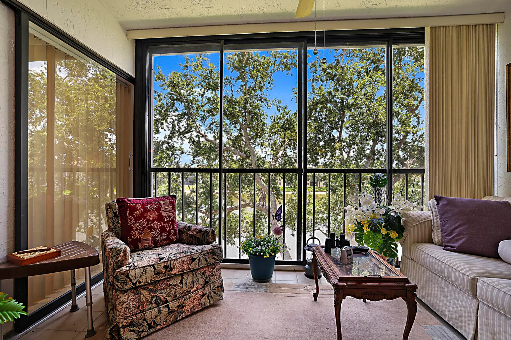 Property Slideshow image 5 of 23 | 6037 pointe regal cir 403, Delray Beach, FL, 33484