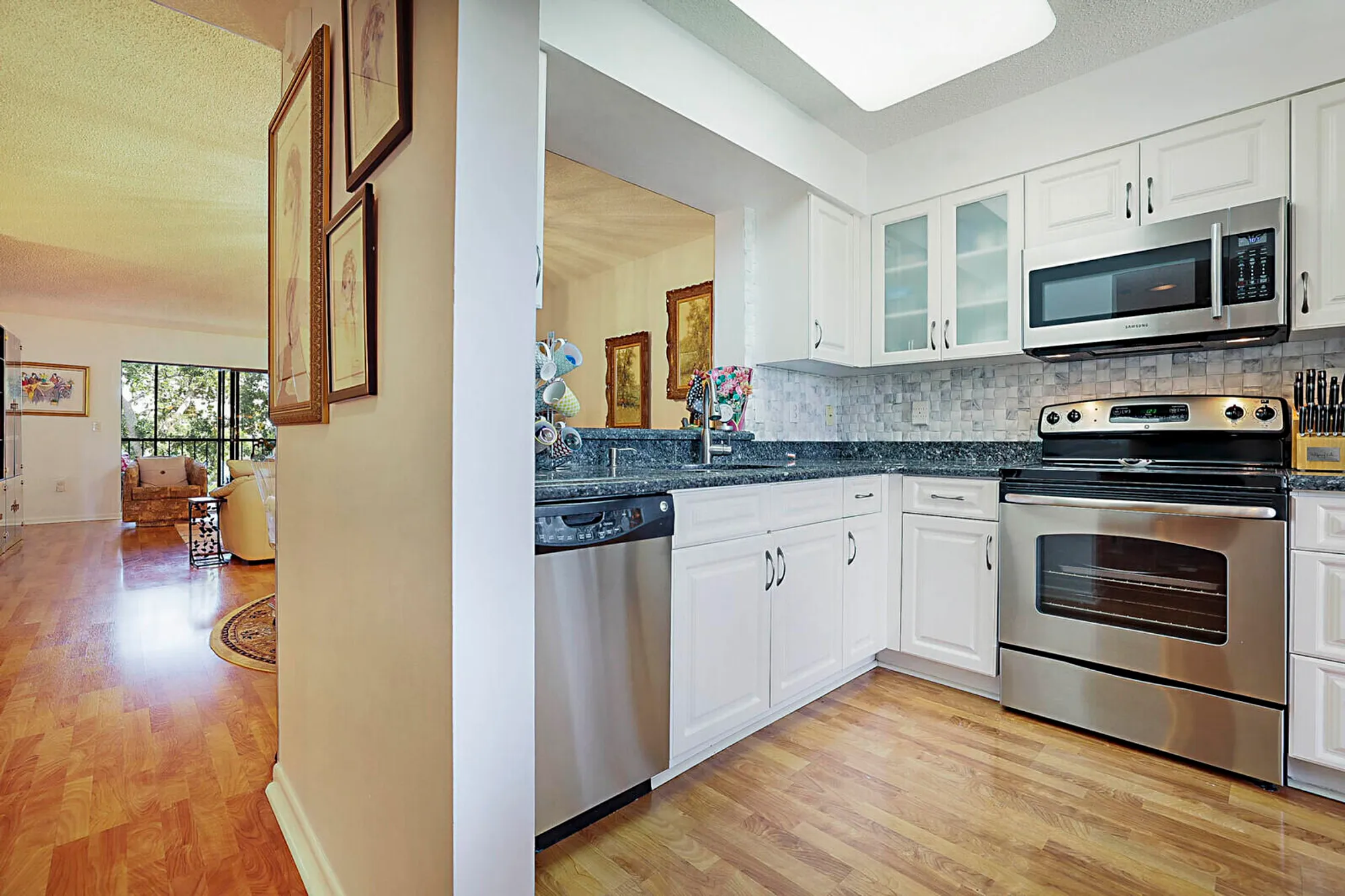 Property Slideshow image 13 of 23 | 6037 pointe regal cir 403, Delray Beach, FL, 33484