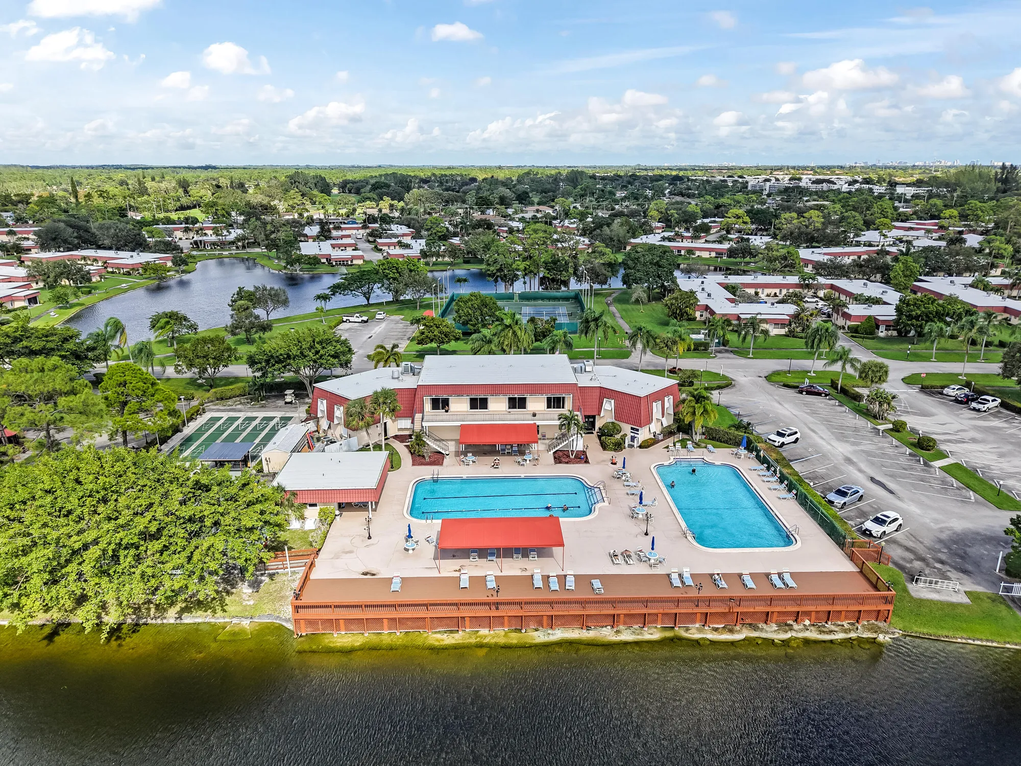 Property Slideshow image 24 of 25 | 871 worcester ln, Lake Worth, FL, 33467