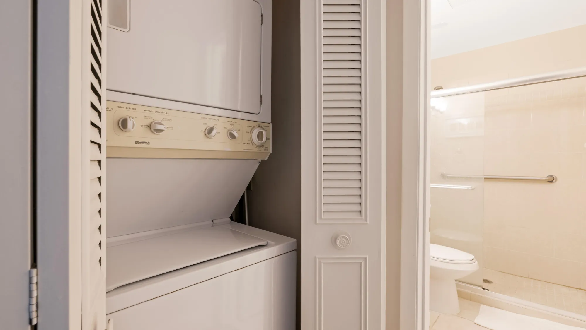 Property Slideshow image 23 of 25 | 871 worcester ln, Lake Worth, FL, 33467