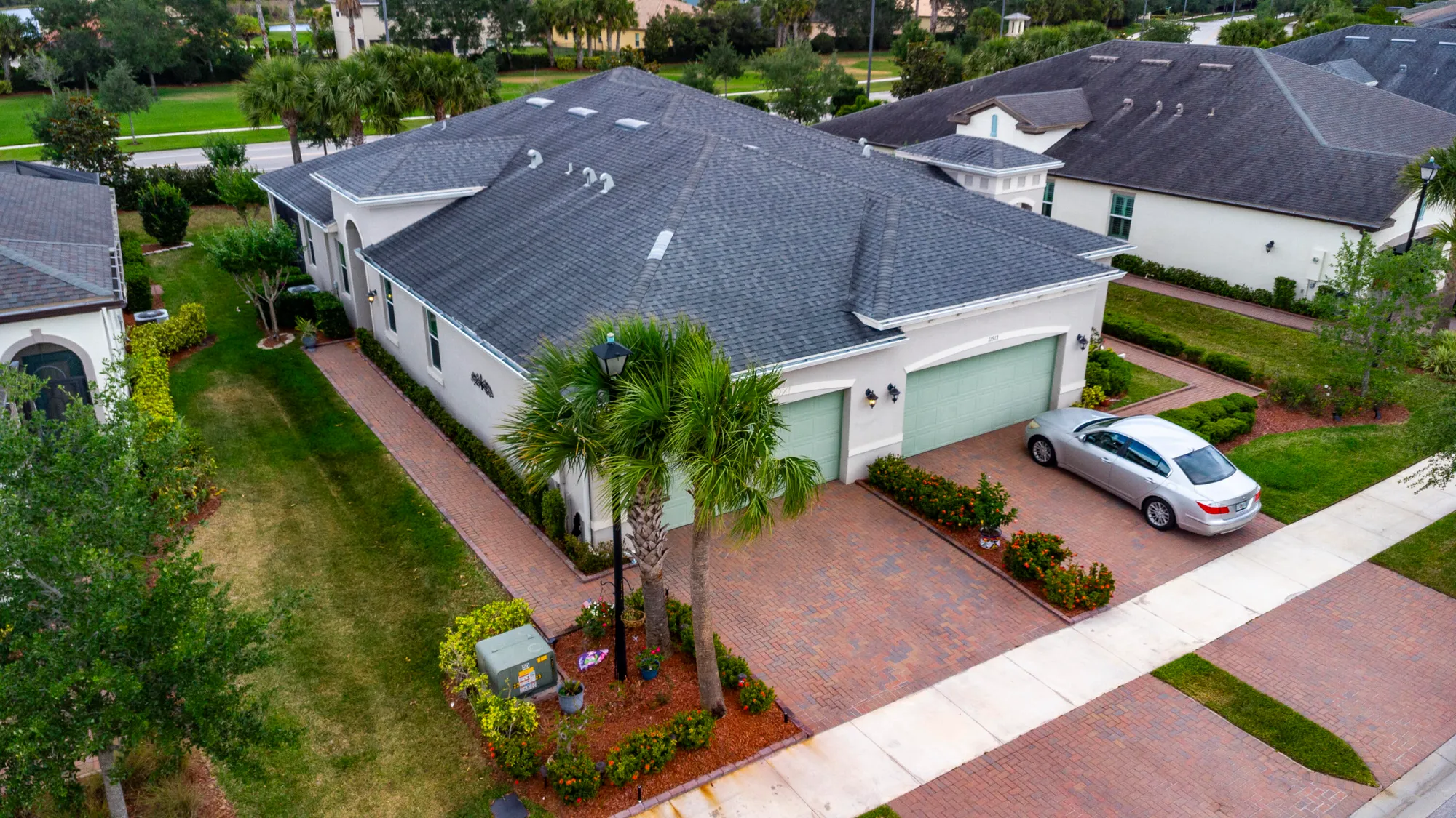 Property Slideshow image 14 of 75 | 11519 sw lake park dr, Port Saint Lucie, FL, 34987