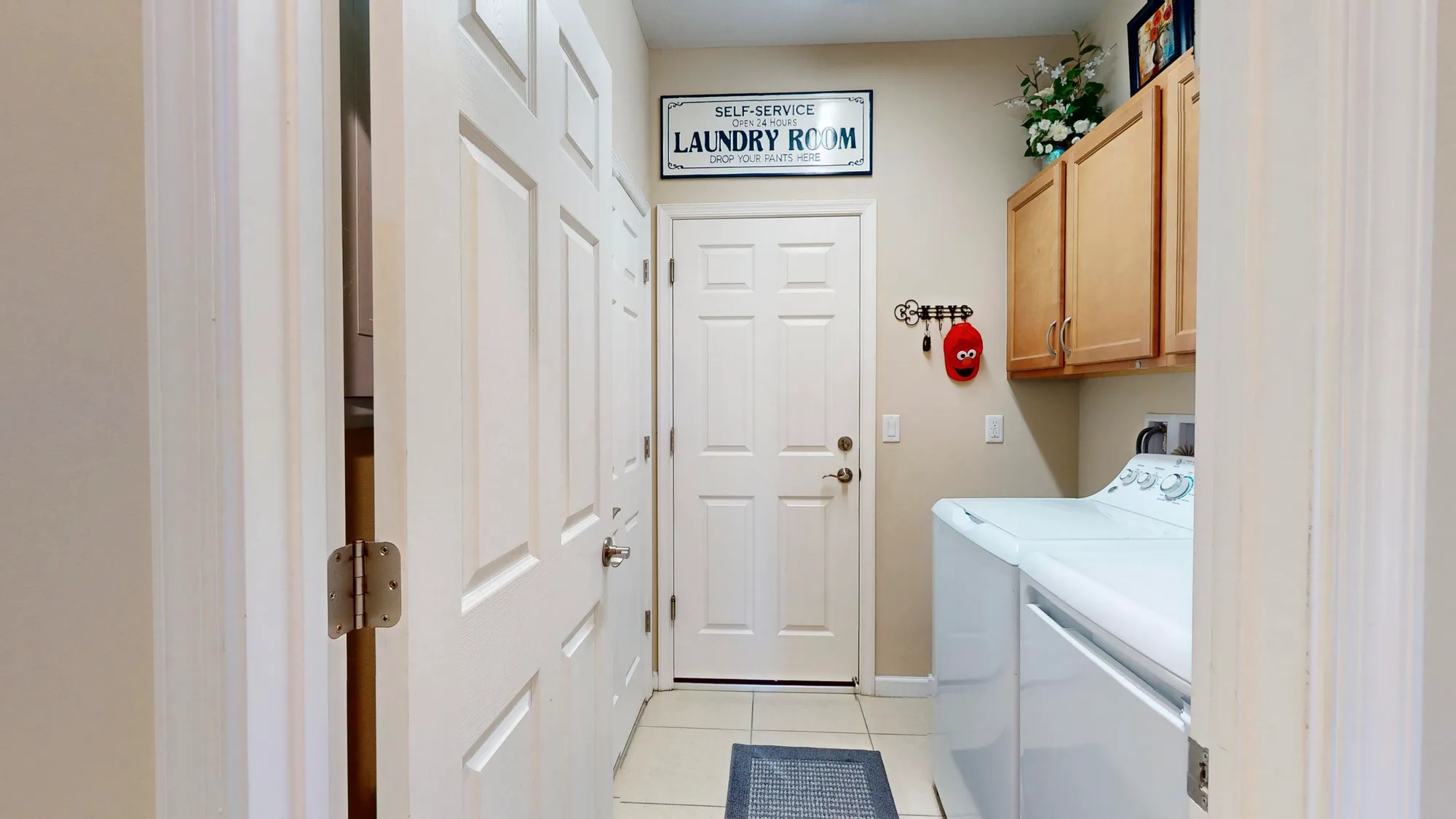 Property Slideshow image 21 of 75 | 11519 sw lake park dr, Port Saint Lucie, FL, 34987