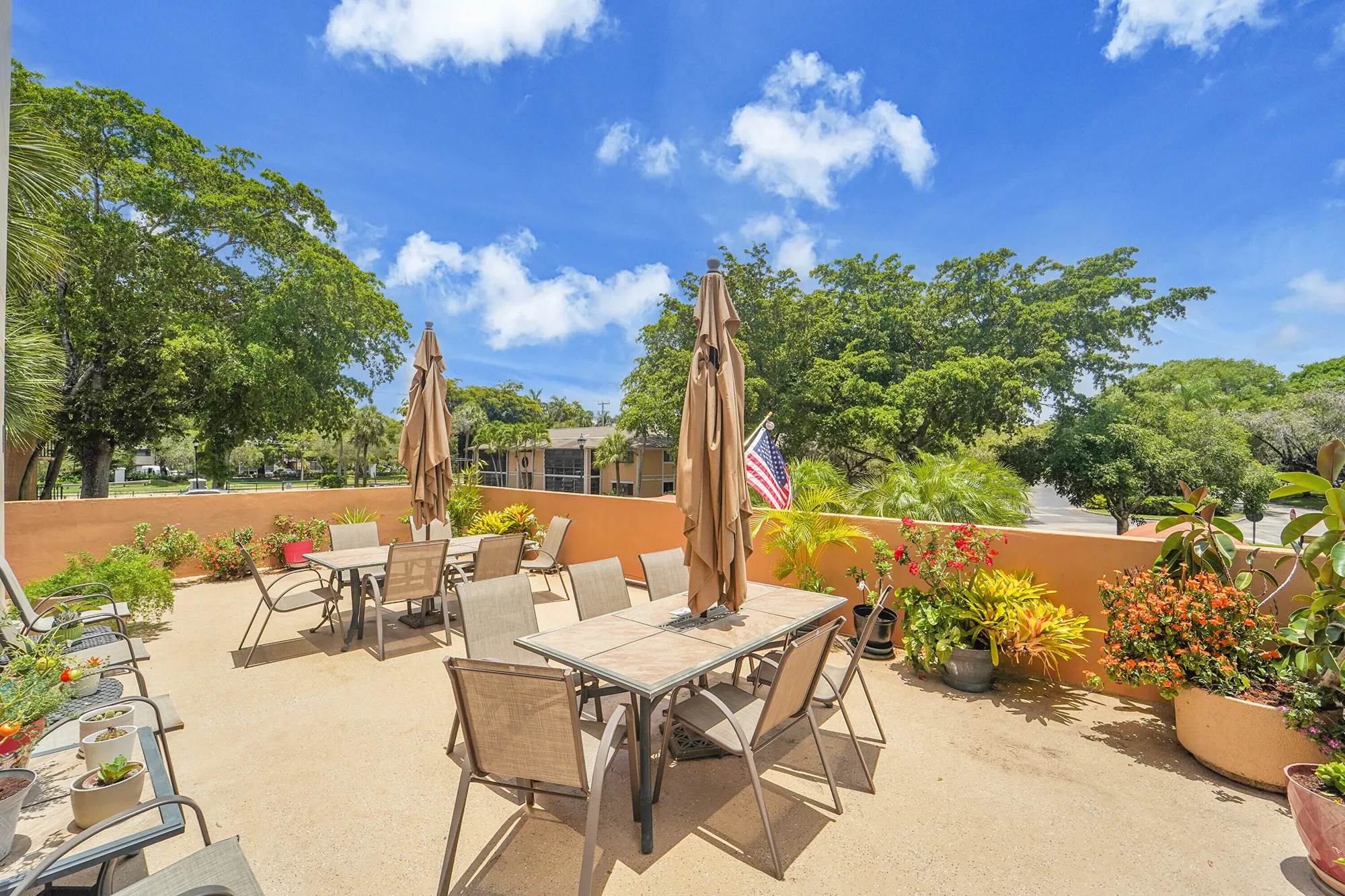 Property Slideshow image 27 of 35 | 7342 ashmont cir 203, Tamarac, FL, 33321