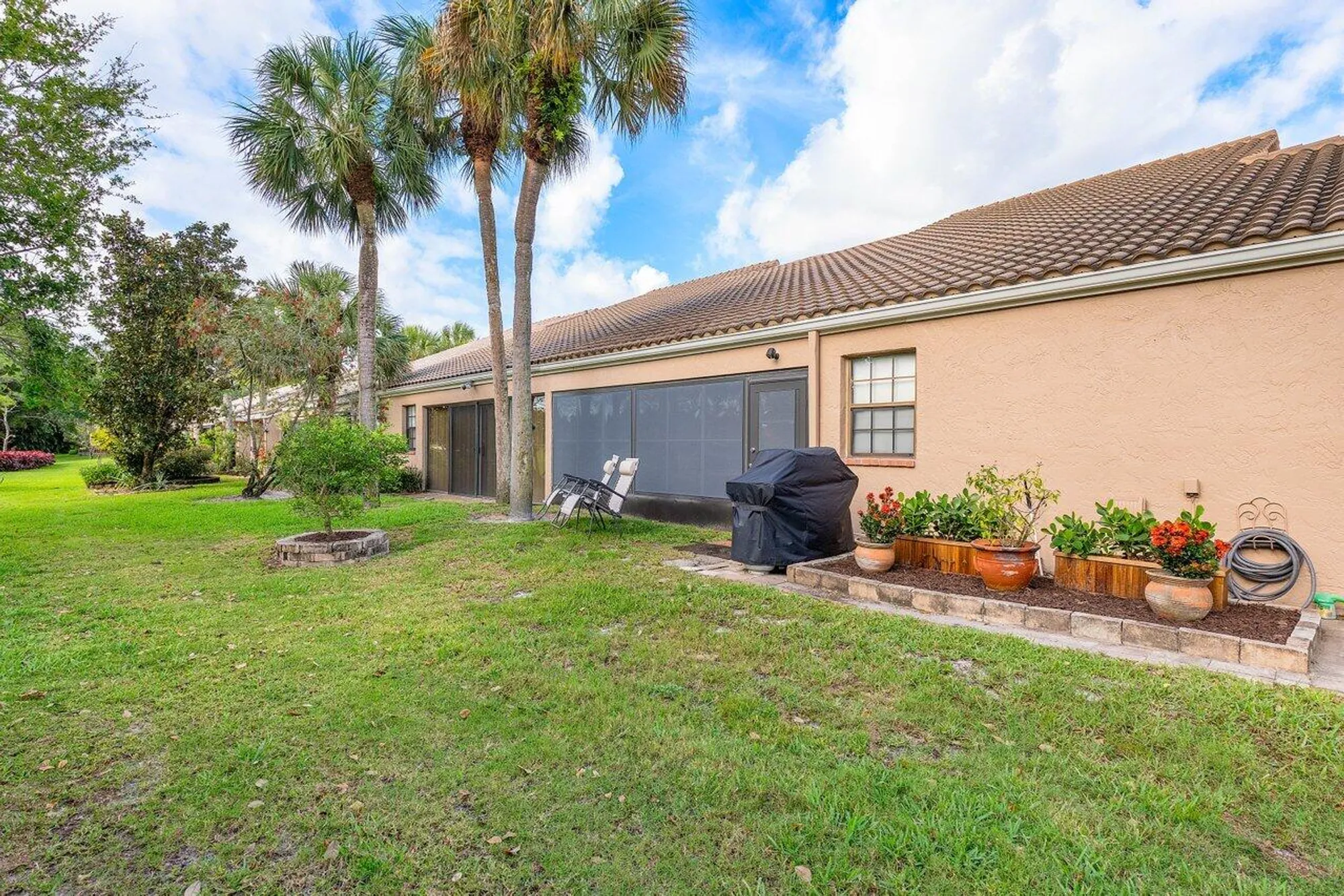 Property Slideshow image 37 of 51 | 11110 applegate cir, Boynton Beach, FL, 33437