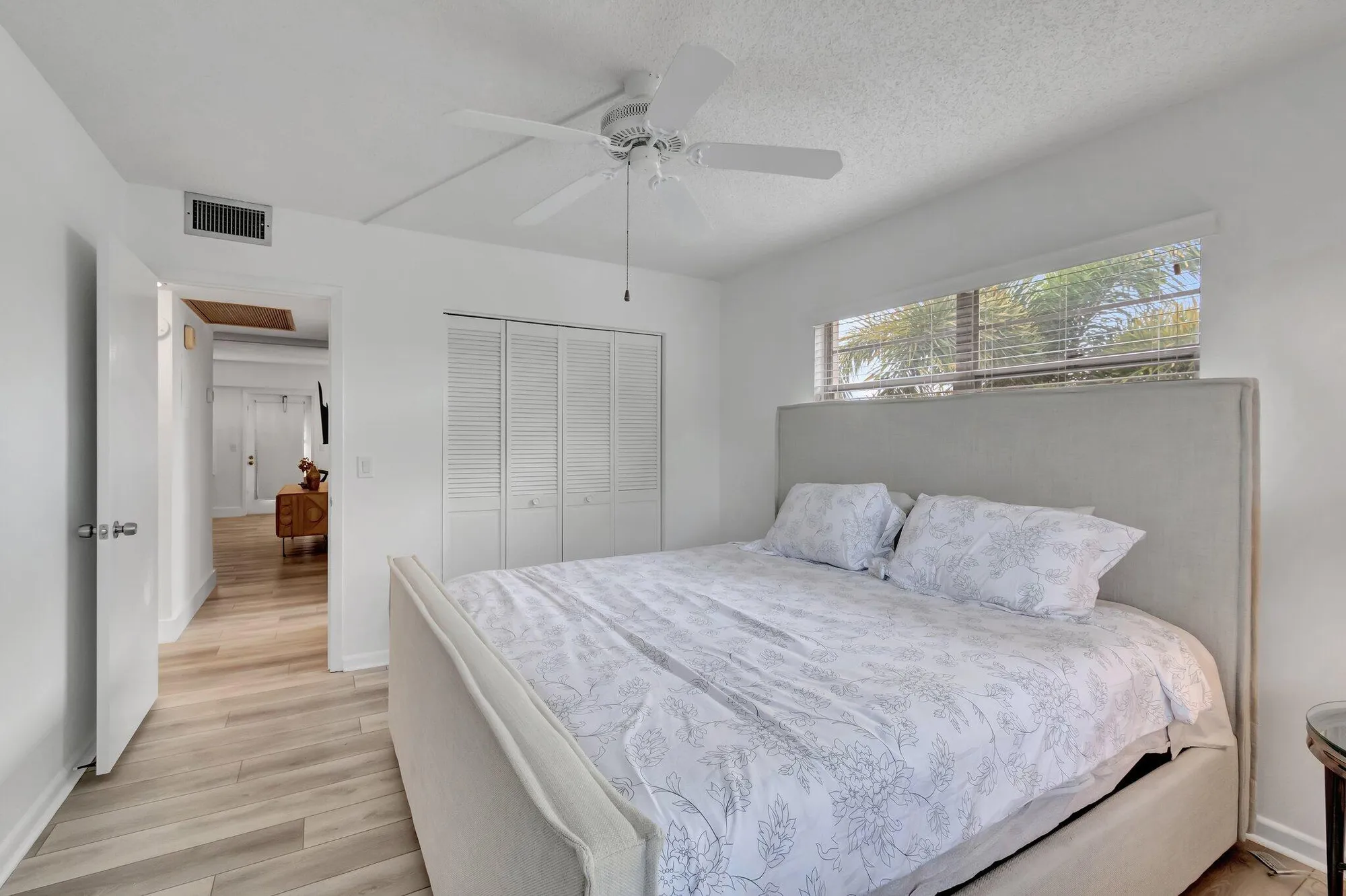 Property Slideshow image 23 of 84 | 239 brighton f, Boca Raton, FL, 33434