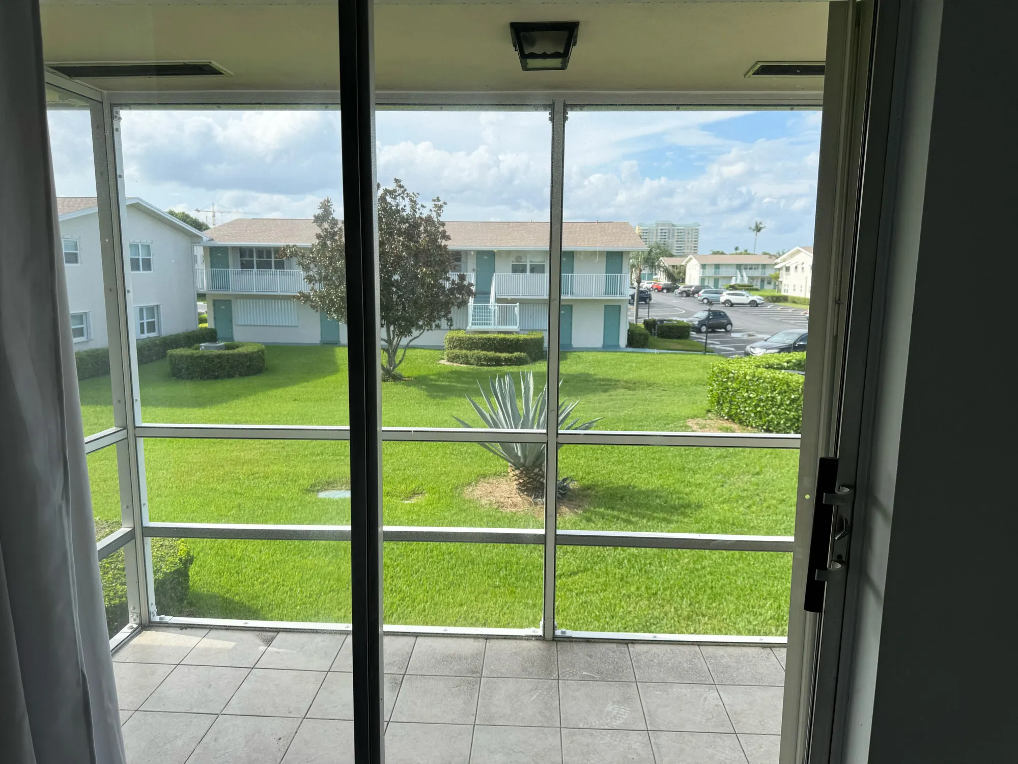 Property Slideshow image 17 of 38 | 880 horizons 211, Boynton Beach, FL, 33435