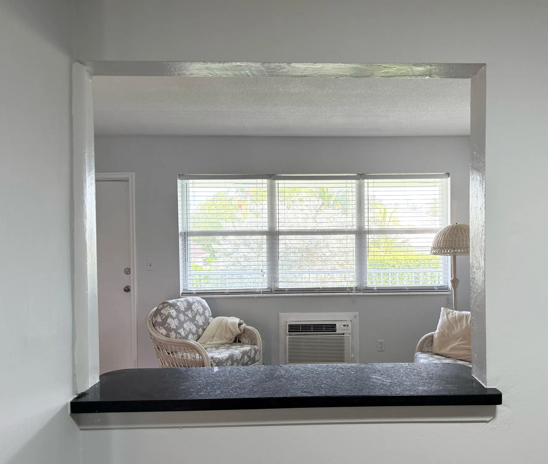 Property Slideshow image 8 of 38 | 880 horizons 211, Boynton Beach, FL, 33435