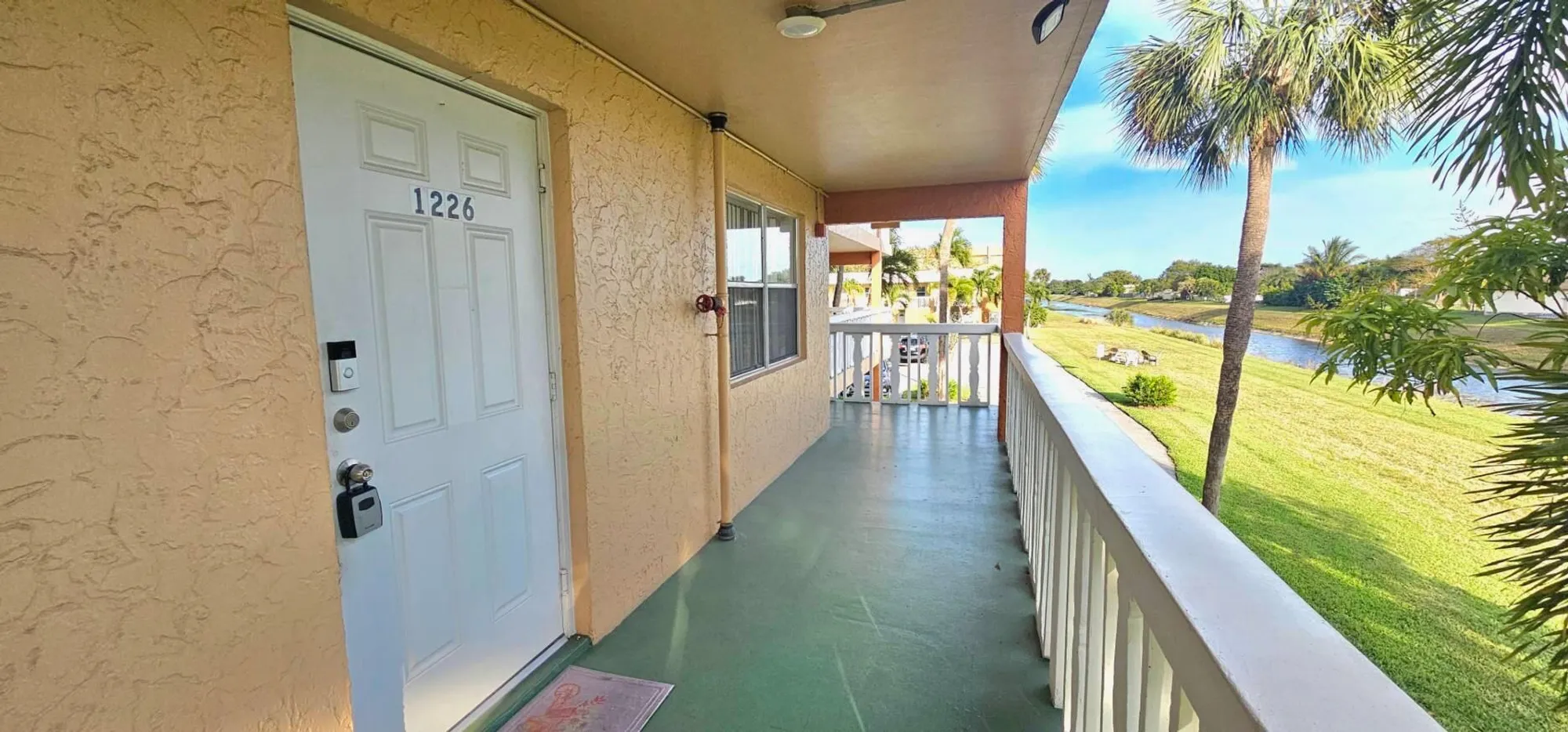 Property Slideshow image 9 of 37 | 9818 marina blvd apt 1226, Boca Raton, FL, 33428