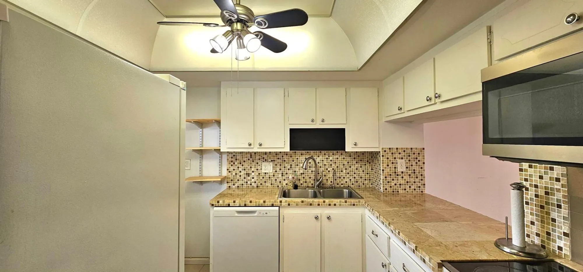 Property Slideshow image 15 of 37 | 9818 marina blvd apt 1226, Boca Raton, FL, 33428