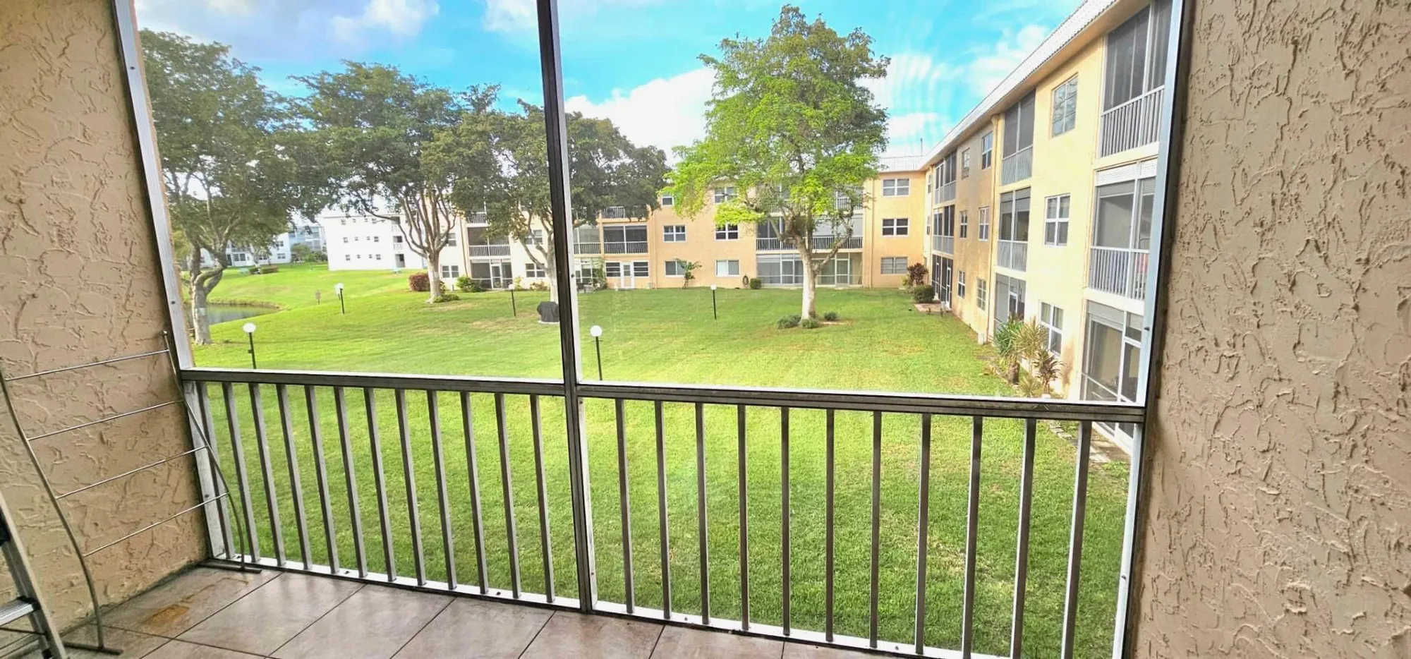 Property Slideshow image 18 of 37 | 9818 marina blvd apt 1226, Boca Raton, FL, 33428
