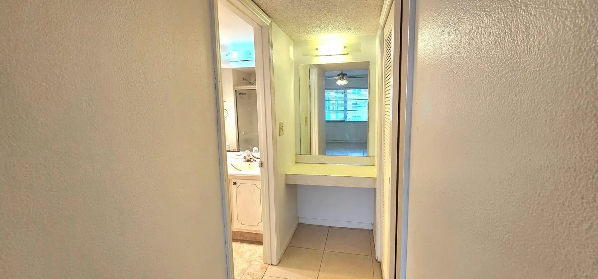 Property Slideshow image 26 of 37 | 9818 marina blvd apt 1226, Boca Raton, FL, 33428