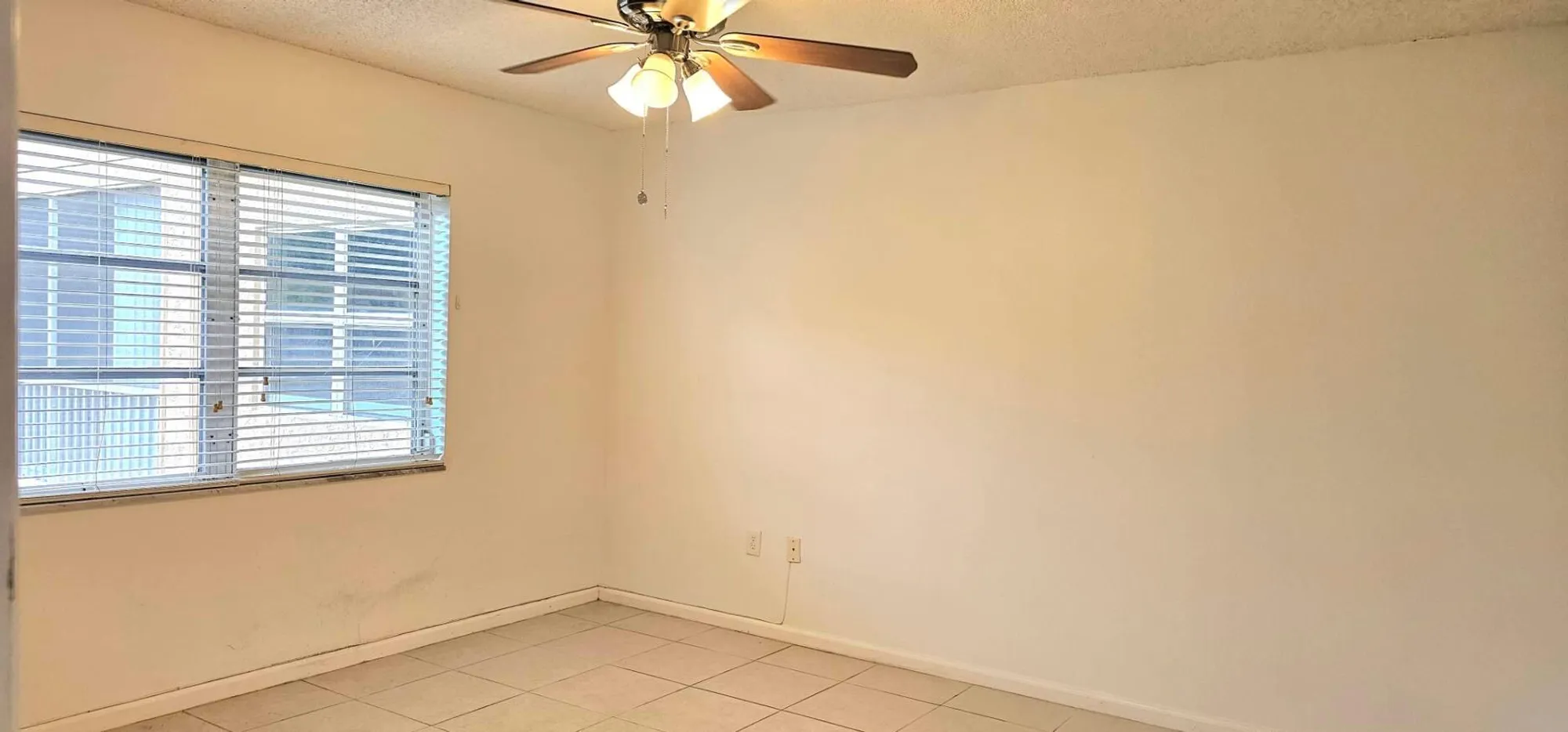 Property Slideshow image 27 of 37 | 9818 marina blvd apt 1226, Boca Raton, FL, 33428