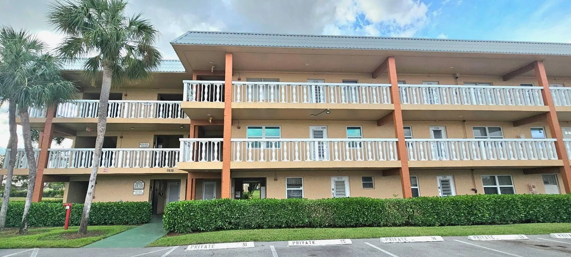 Property Slideshow image 37 of 37 | 9818 marina blvd apt 1226, Boca Raton, FL, 33428