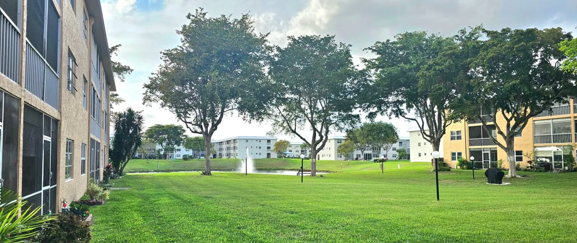 Property Slideshow image 35 of 37 | 9818 marina blvd apt 1226, Boca Raton, FL, 33428