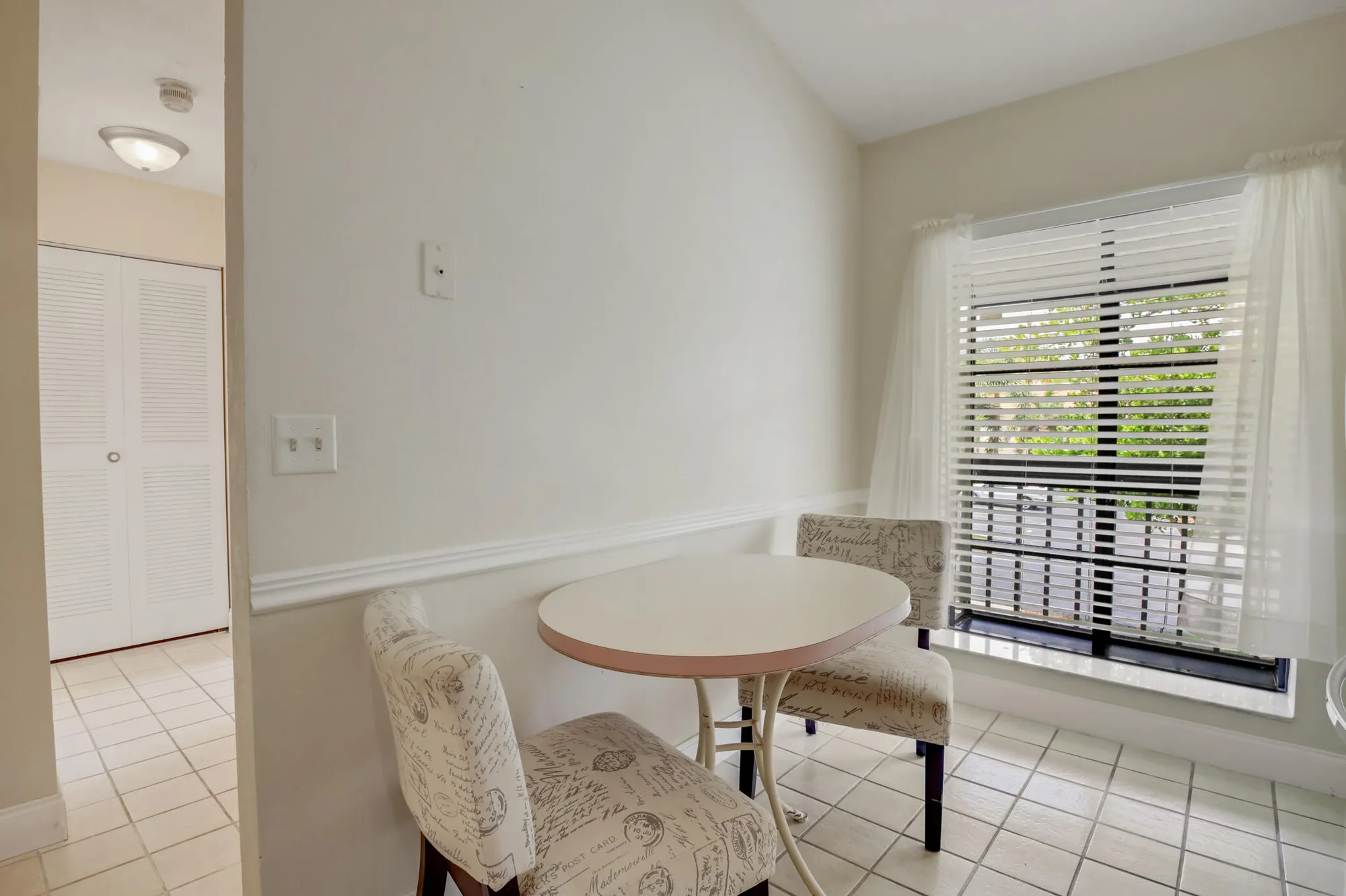 Property Slideshow image 5 of 23 | 3340 lucerne park dr, Greenacres, FL, 33467