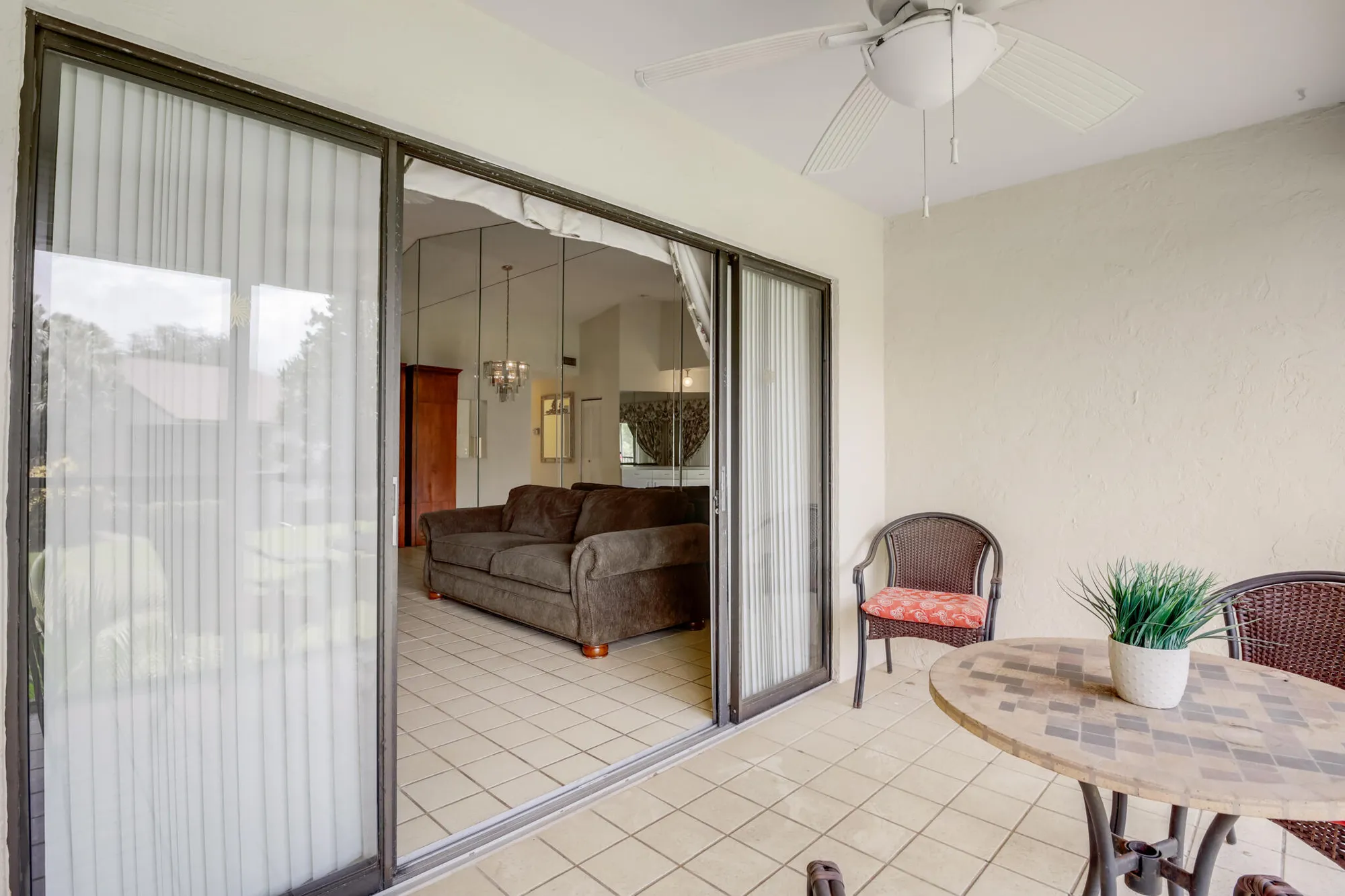 Property Slideshow image 10 of 23 | 3340 lucerne park dr, Greenacres, FL, 33467