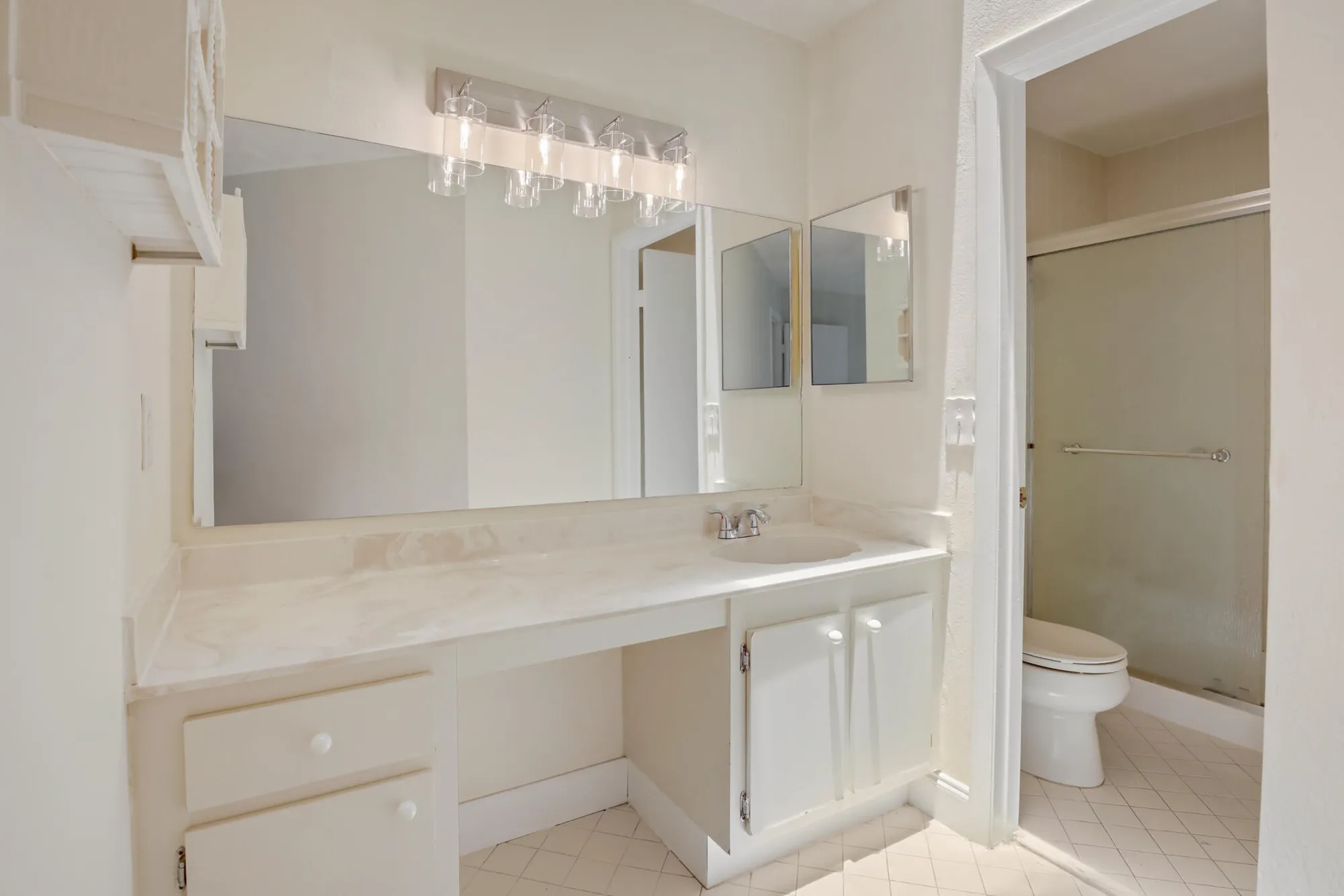 Property Slideshow image 14 of 23 | 3340 lucerne park dr, Greenacres, FL, 33467