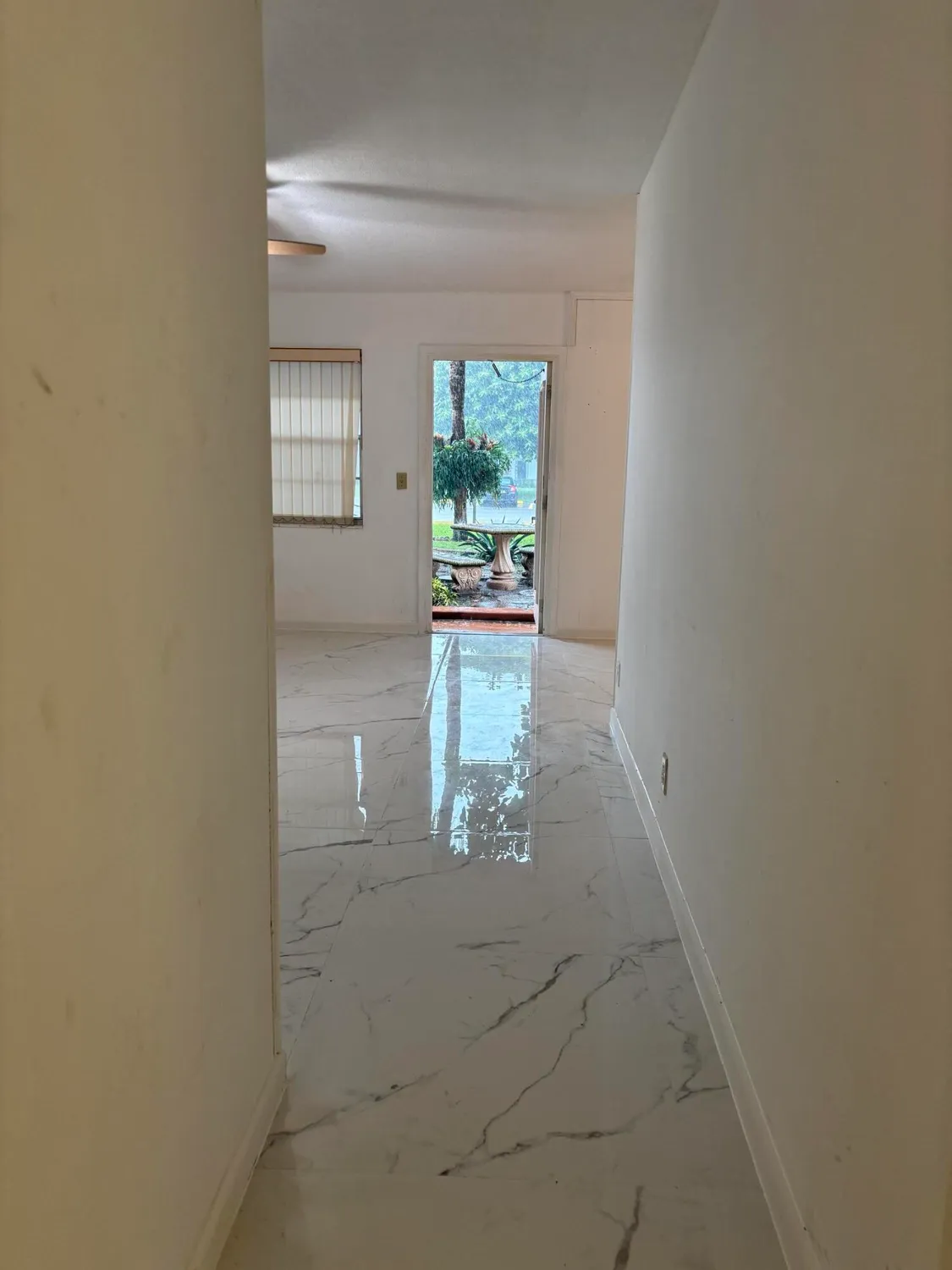 Property Slideshow image 6 of 14 | 204 salisbury i # 204, West Palm Beach, FL, 33417