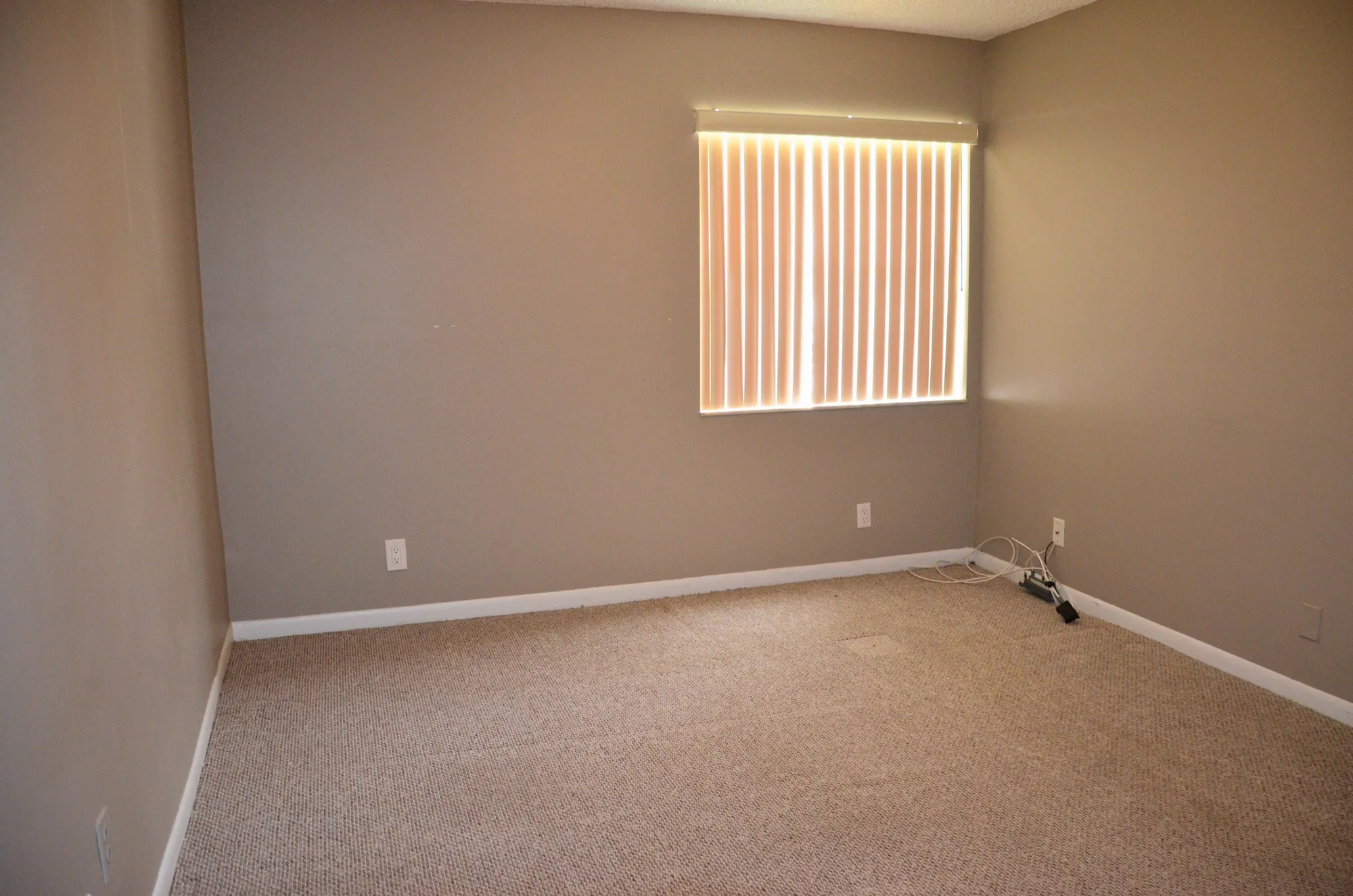 Property Slideshow image 5 of 7 | 467 normandy j, Delray Beach, FL, 33484